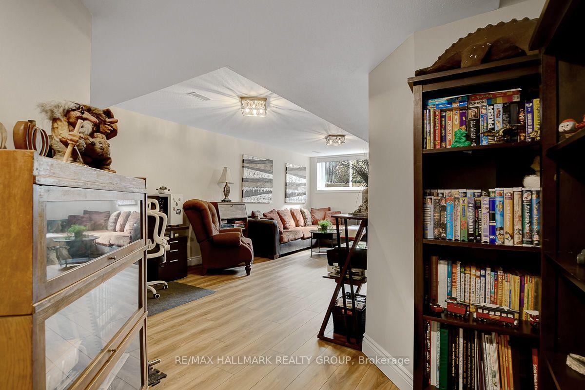 Photo 28 of 230 Greenridge Street, Ottawa, Chapel Hill — HOMEH