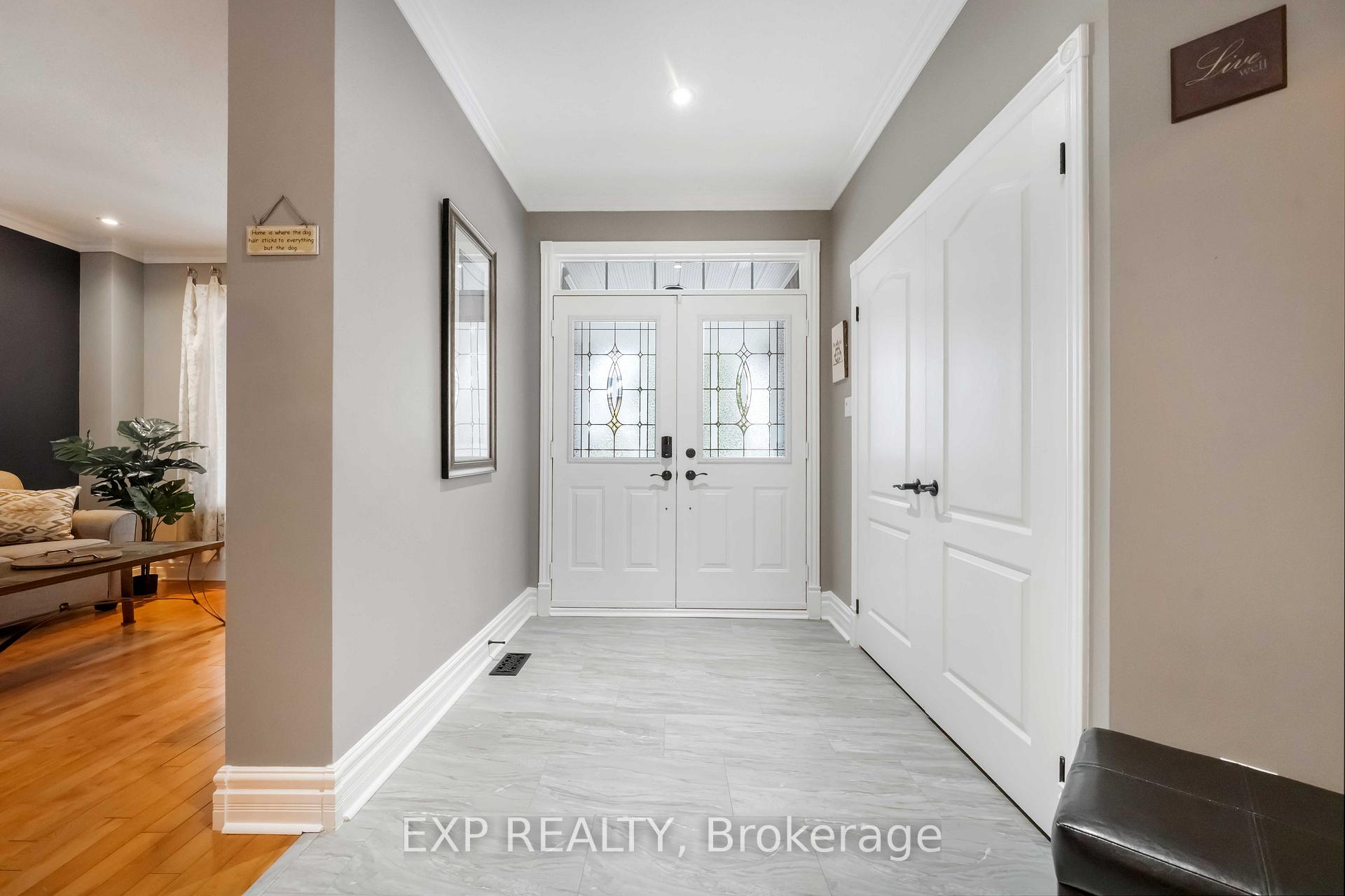 Photo 2 of 2095 Avebury Drive, Ottawa, Avalon East — HOMEH