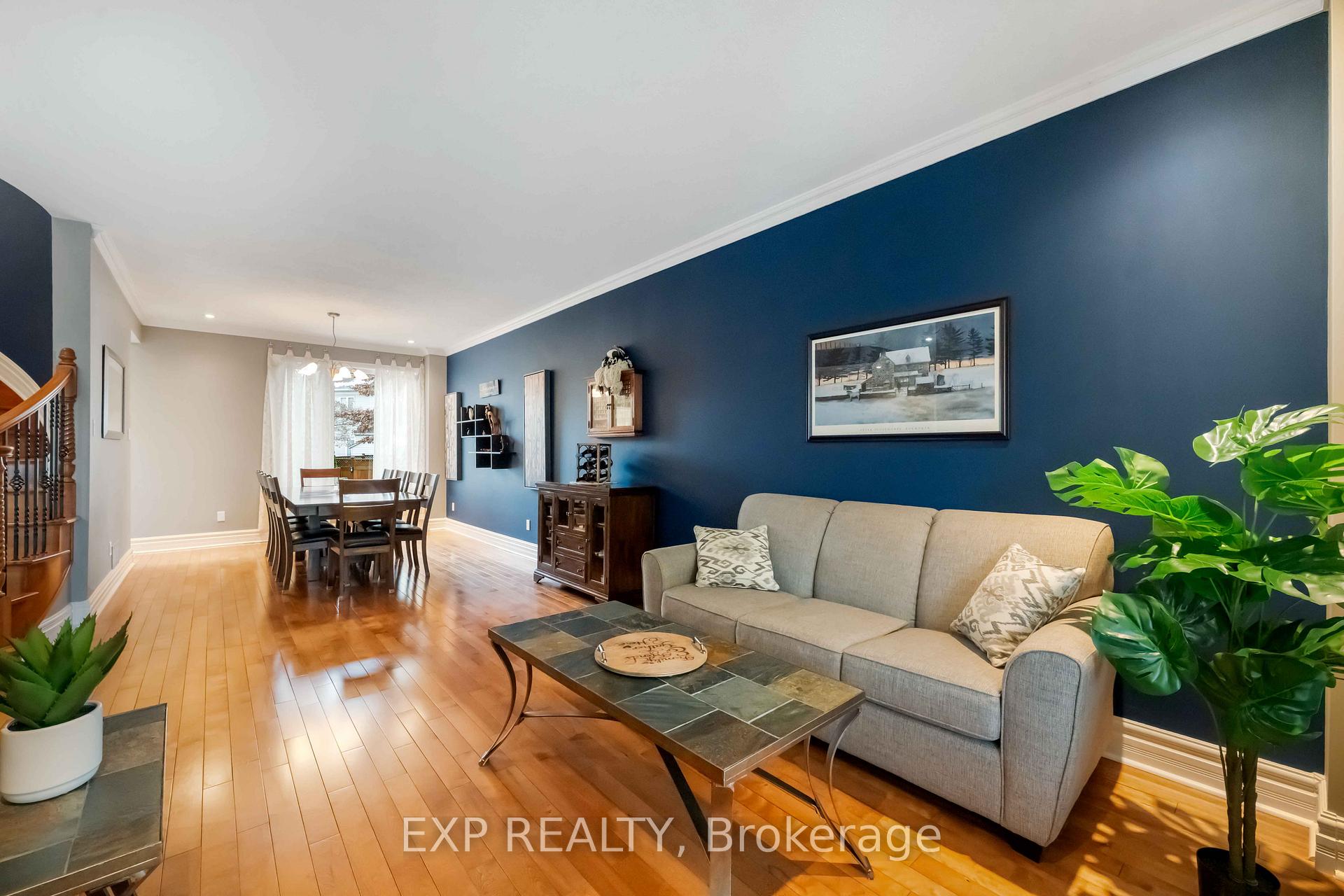 Photo 5 of 2095 Avebury Drive, Ottawa, Avalon East — HOMEH