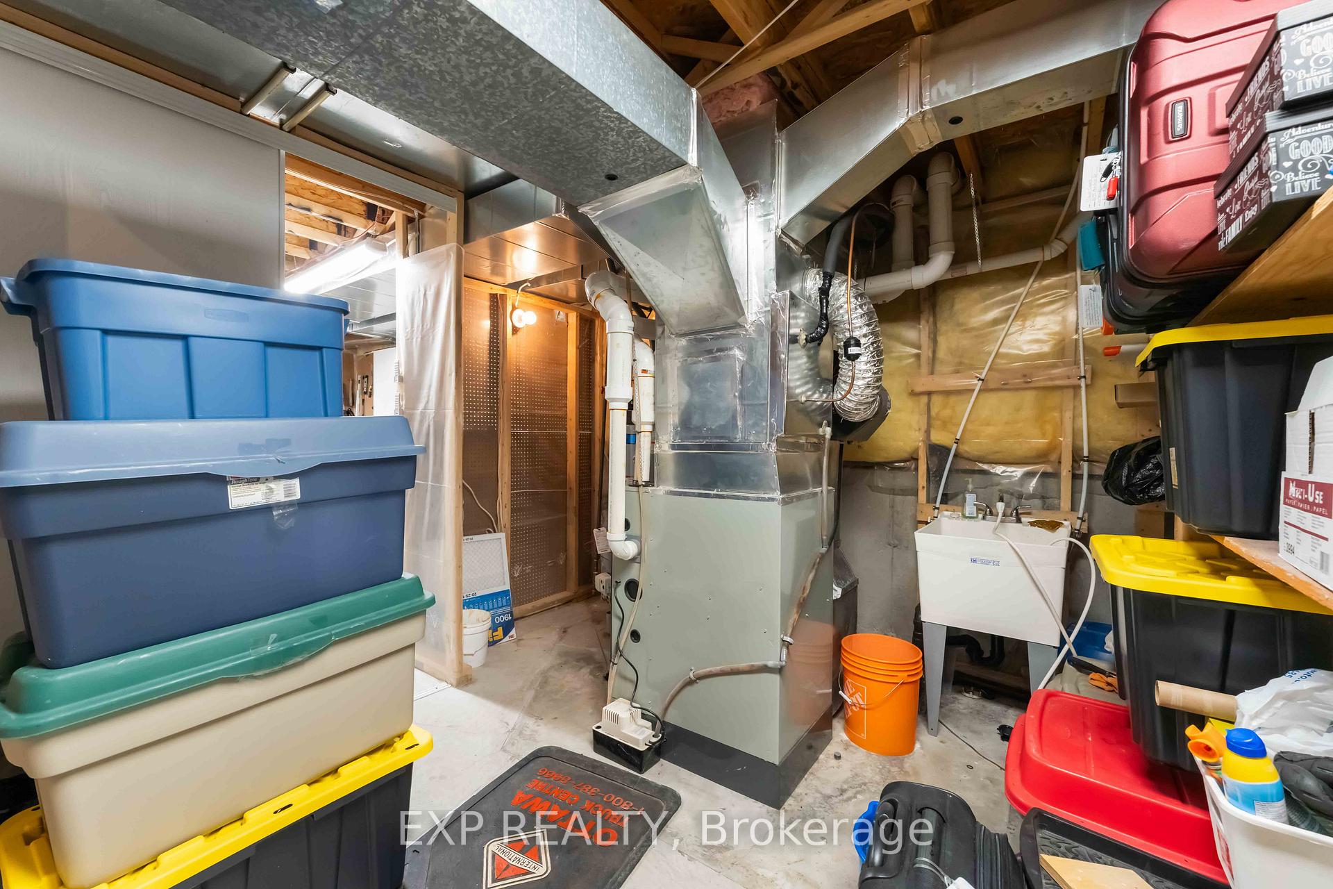 Photo 33 of 2095 Avebury Drive, Ottawa, Avalon East — HOMEH