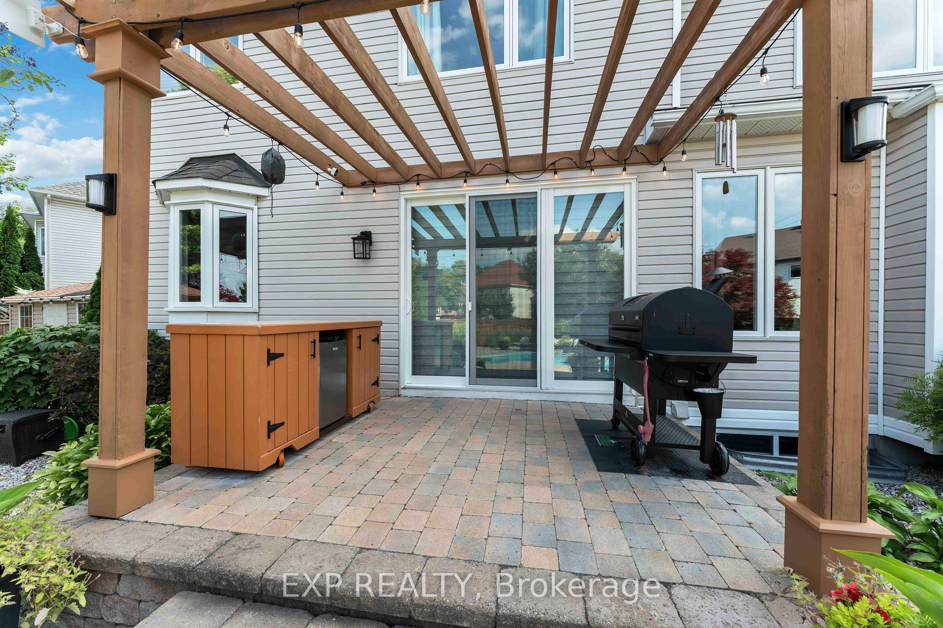 Photo 42 of 2095 Avebury Drive, Ottawa, Avalon East — HOMEH
