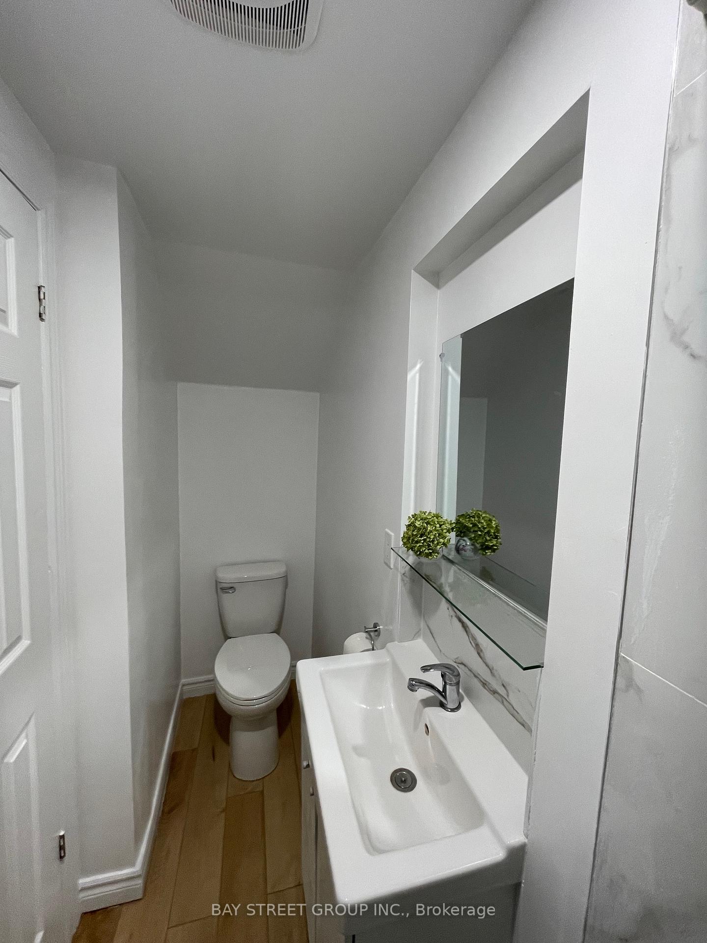 Photo 6 of 5720 Peer Street, Niagara Falls, Dorchester — HOMEH