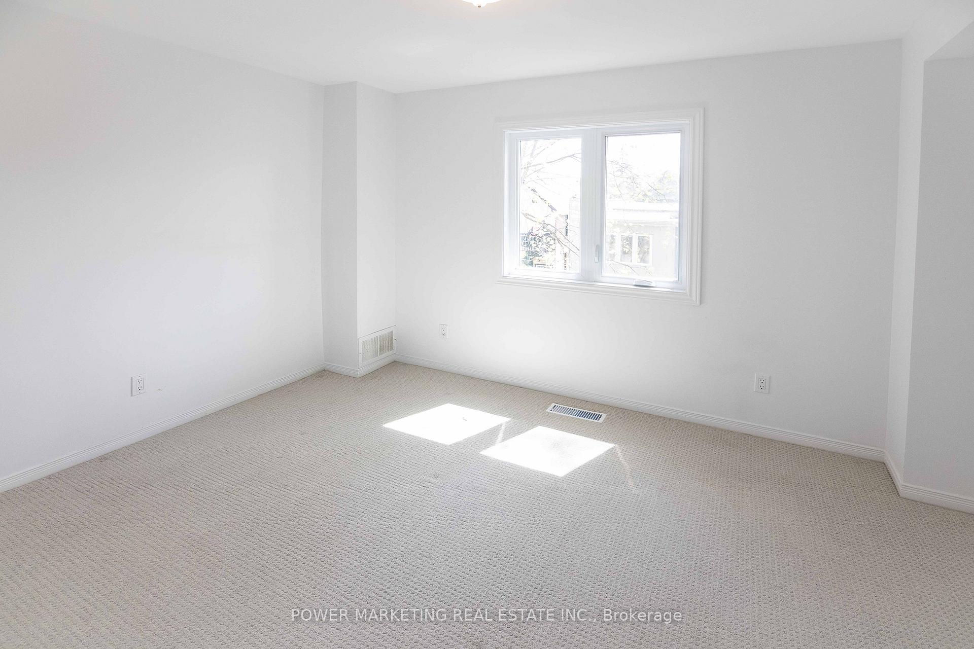 Photo 13 of Unit D, 40 Maclaren Street, Ottawa, Ottawa Centre/Golden Triangle — HOMEH