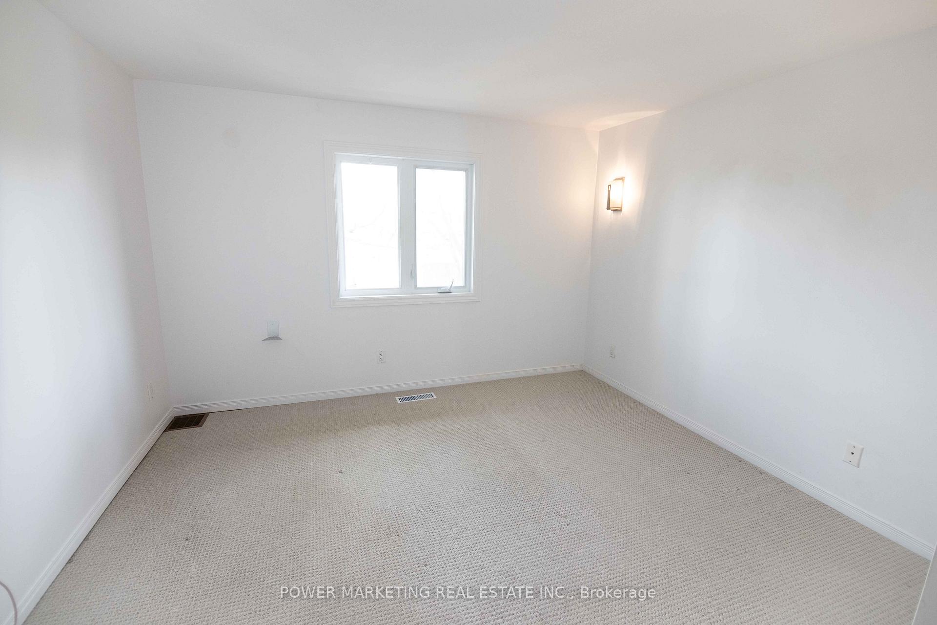 Photo 15 of Unit D, 40 Maclaren Street, Ottawa, Ottawa Centre/Golden Triangle — HOMEH