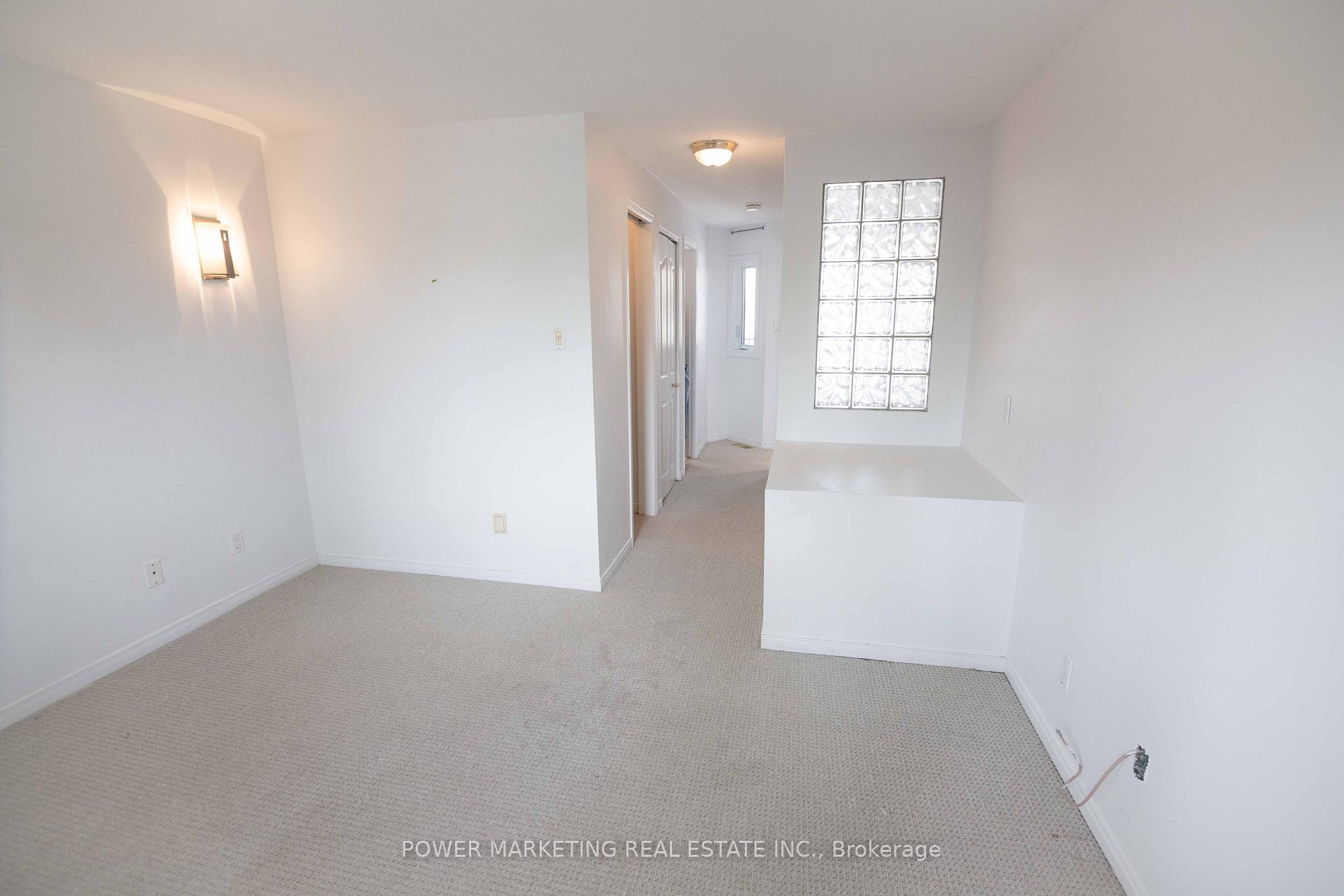 Photo 18 of Unit D, 40 Maclaren Street, Ottawa, Ottawa Centre/Golden Triangle — HOMEH