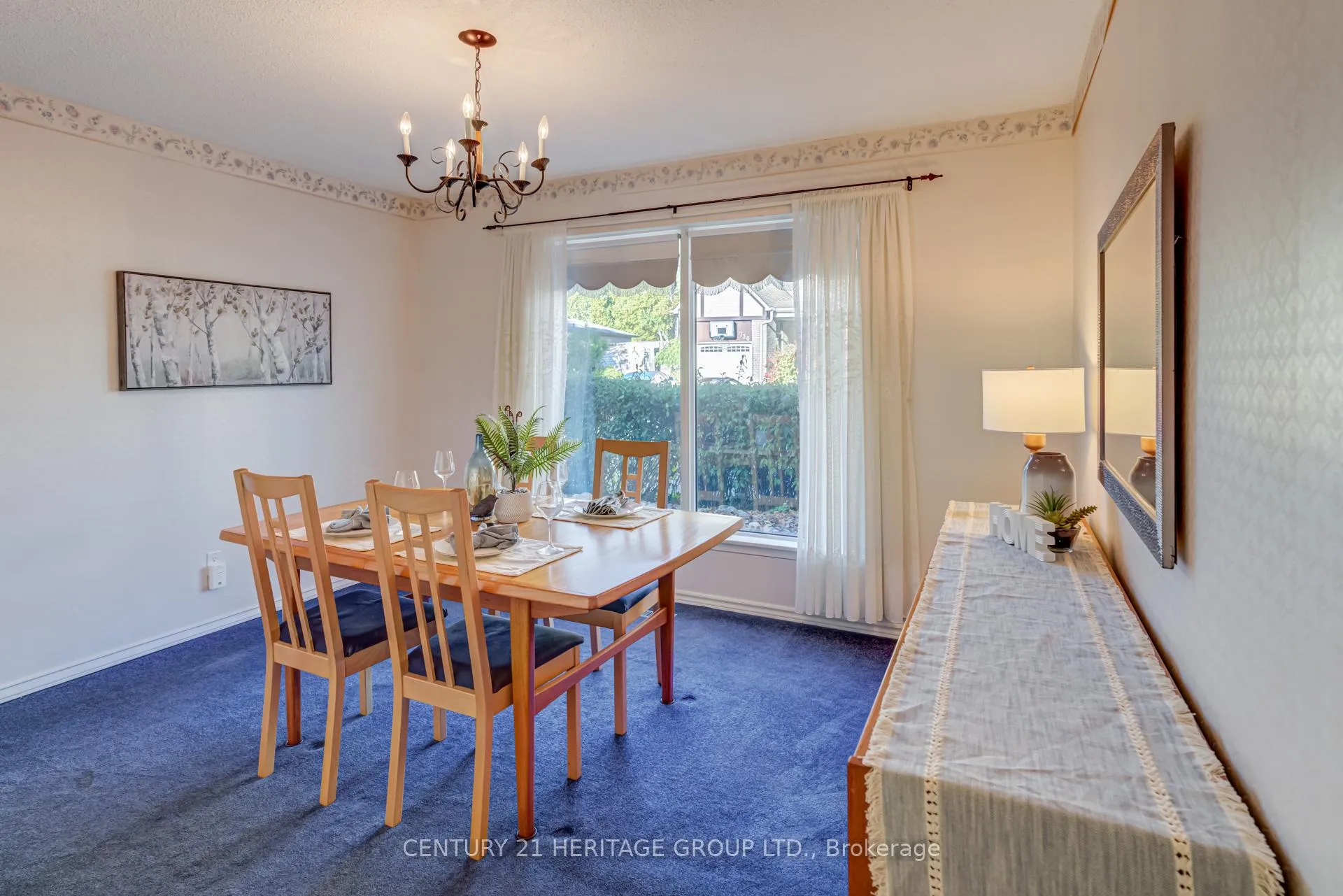 Photo 12 of 729 Beman Drive, Newmarket, Huron Heights-Leslie Valley — HOMEH