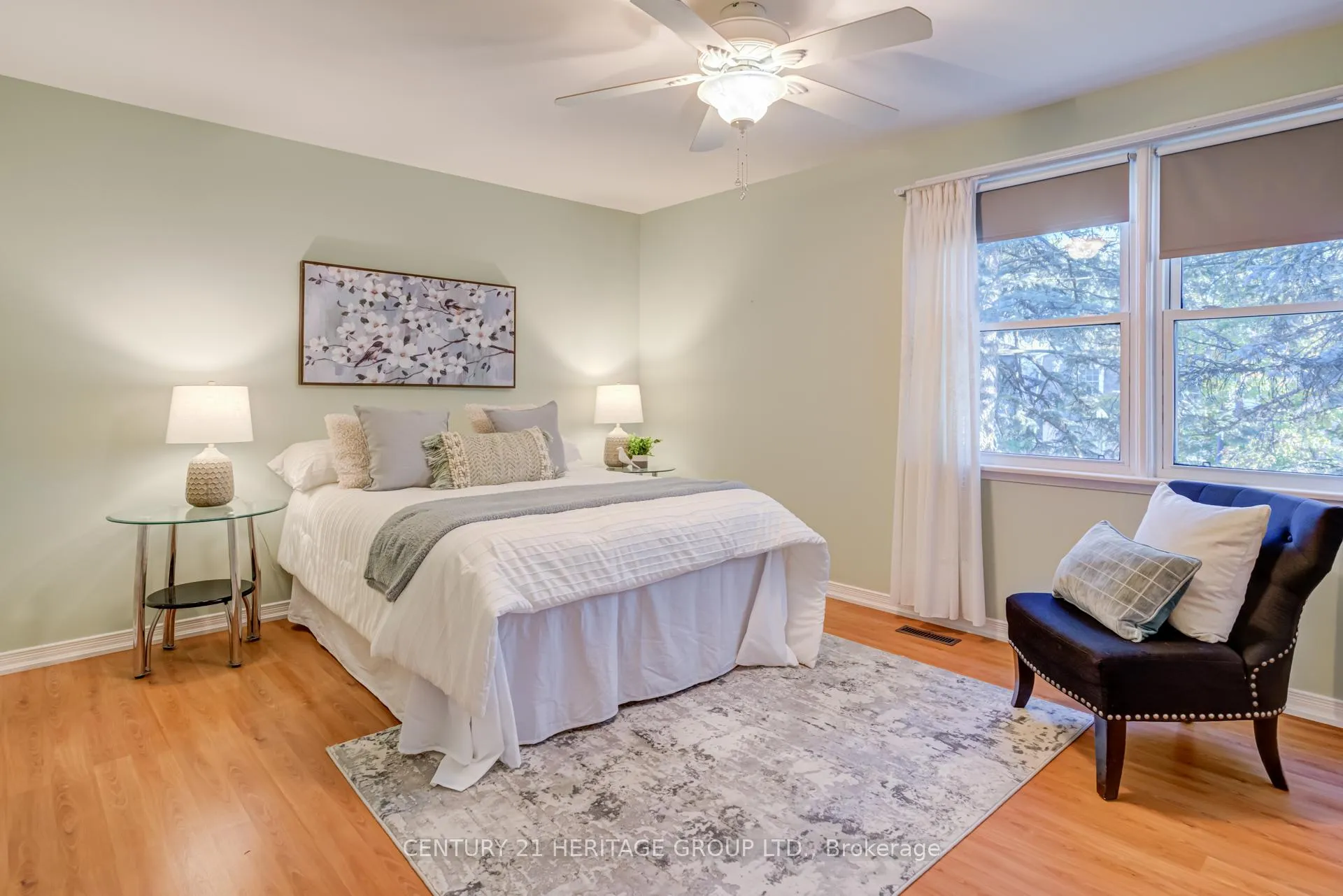 Photo 18 of 729 Beman Drive, Newmarket, Huron Heights-Leslie Valley — HOMEH