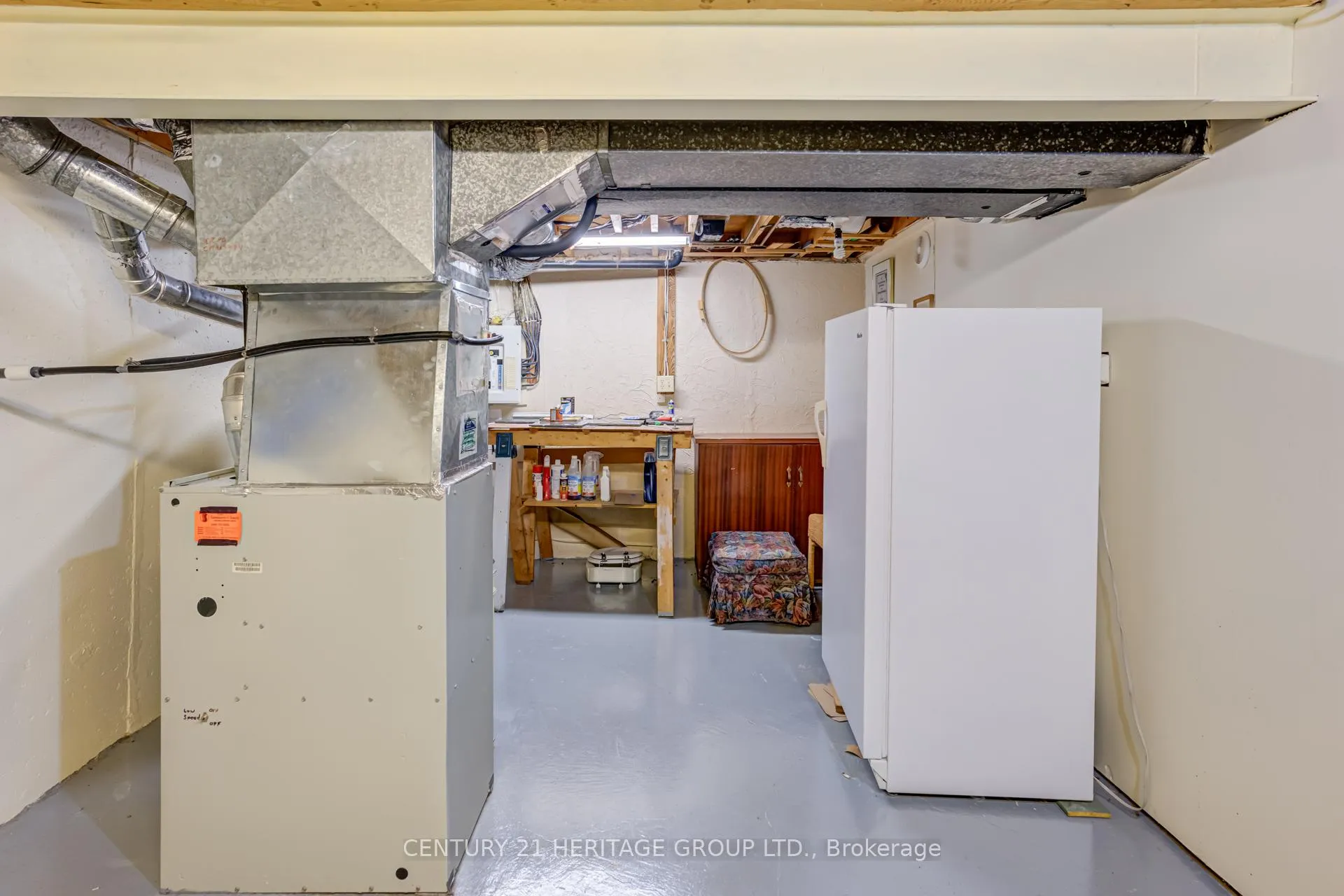 Photo 29 of 729 Beman Drive, Newmarket, Huron Heights-Leslie Valley — HOMEH