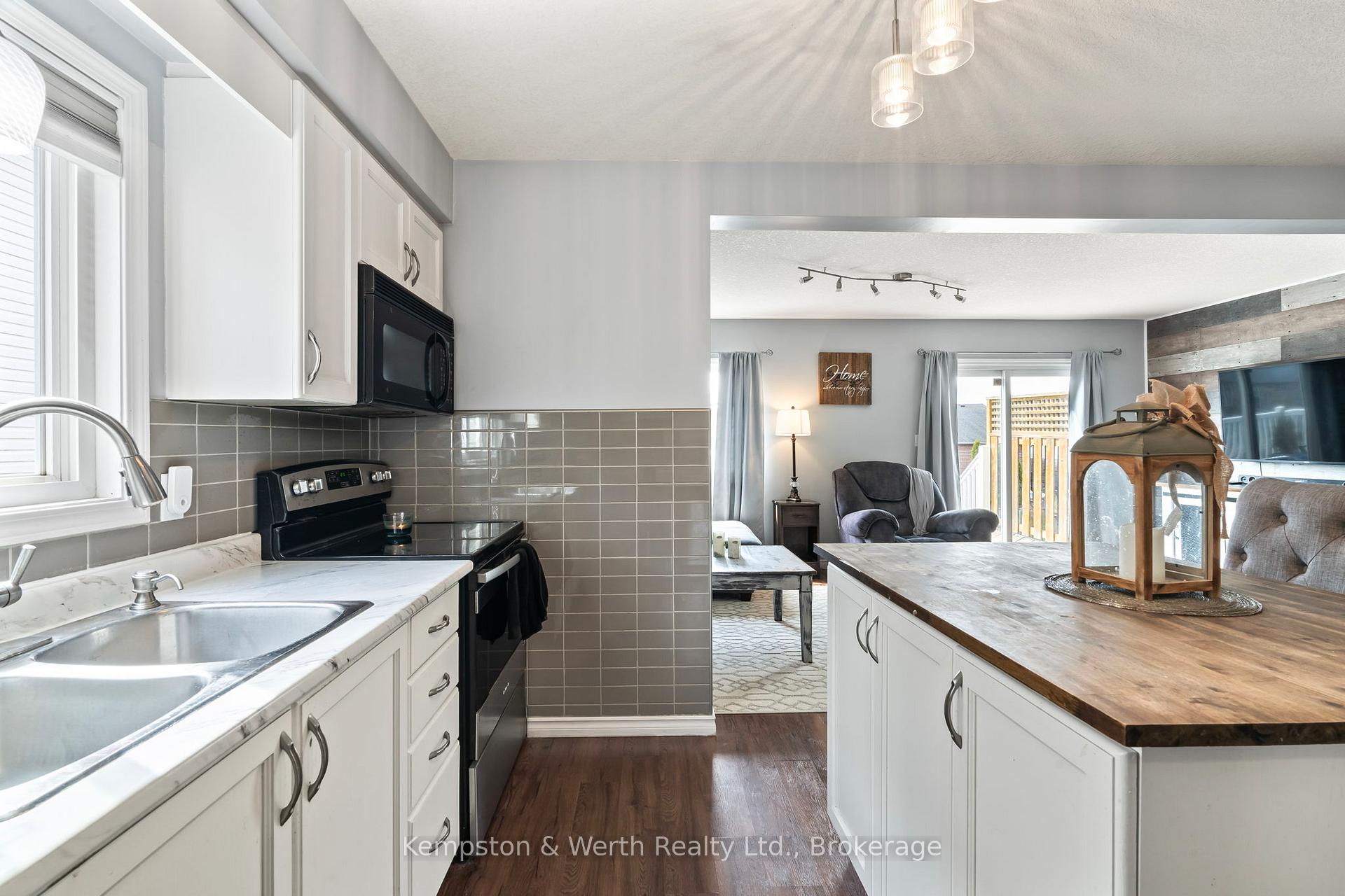 Photo 11 of 730 Rogers Road W, North Perth, Listowel — HOMEH