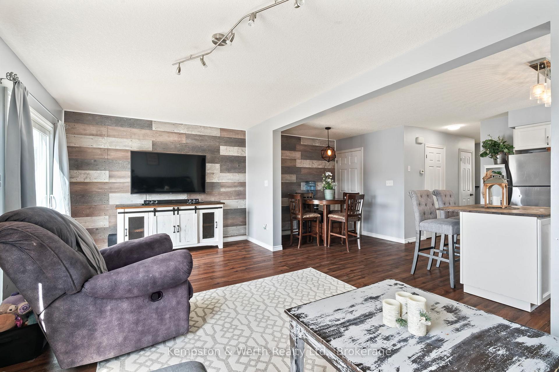 Photo 16 of 730 Rogers Road W, North Perth, Listowel — HOMEH