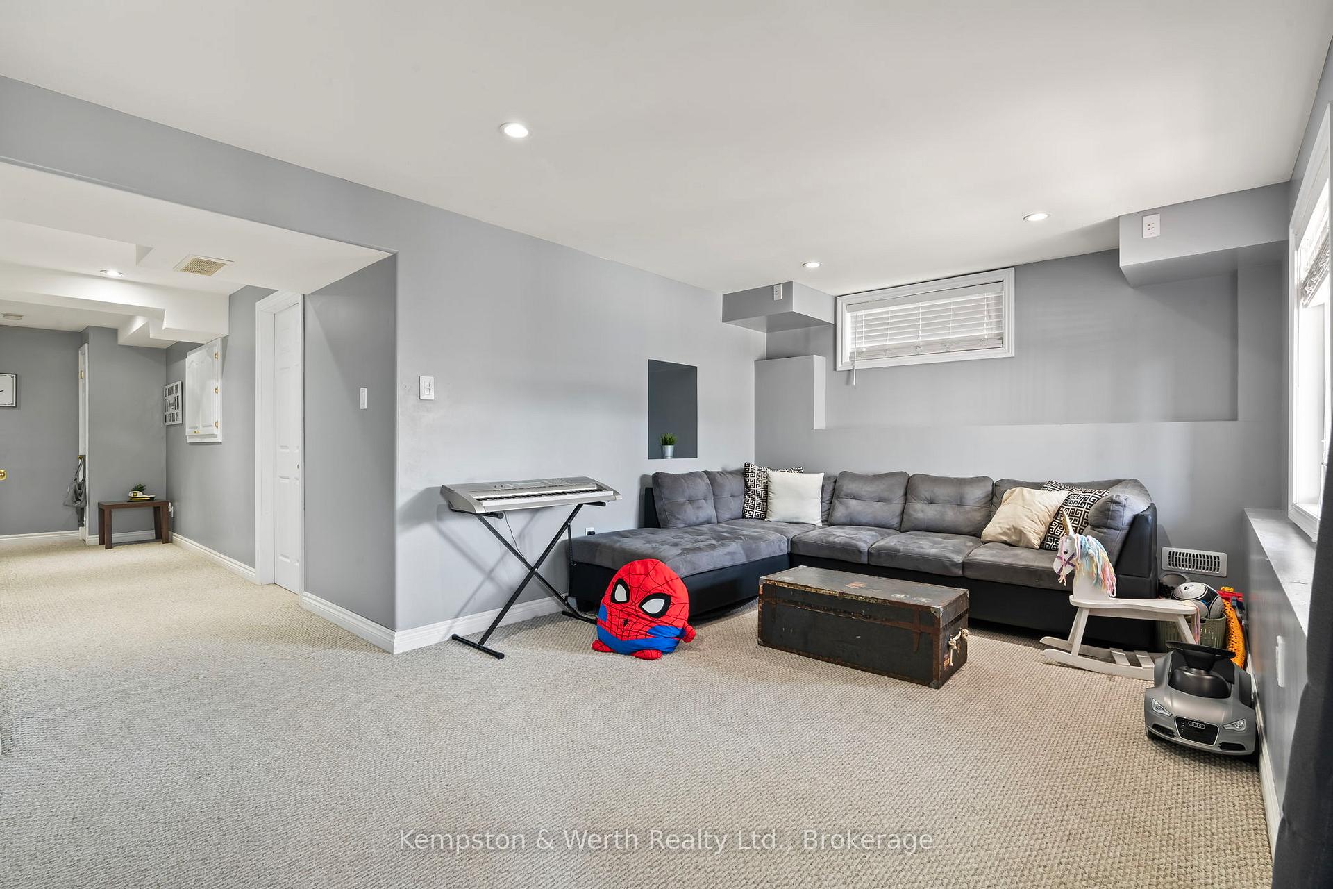 Photo 26 of 730 Rogers Road W, North Perth, Listowel — HOMEH