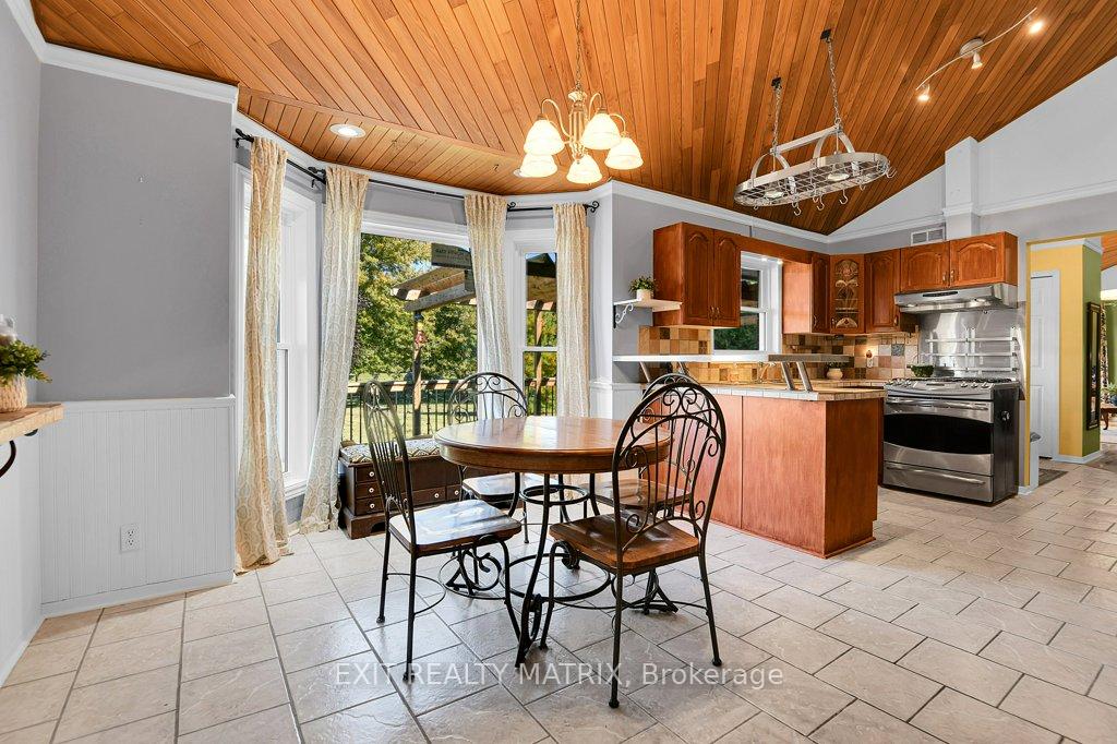Photo 9 of 1374 County 7 Road, North Dundas, North Dundas (Winchester) Twp — HOMEH