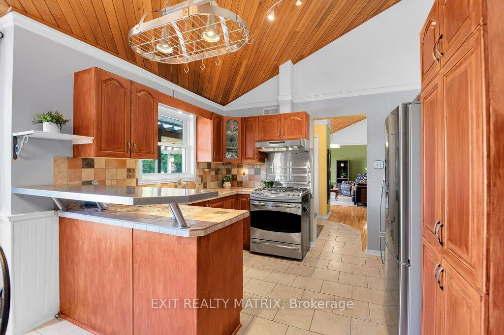 Photo 10 of 1374 County 7 Road, North Dundas, North Dundas (Winchester) Twp — HOMEH