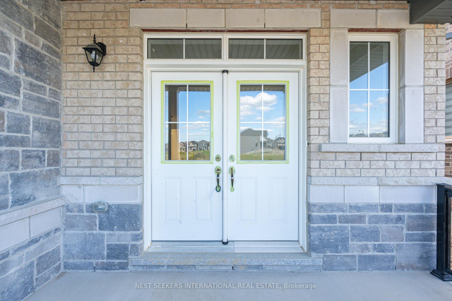 Photo 1 of 53 Fenn Crescent, New Tecumseth, Rural New Tecumseth — HOMEH