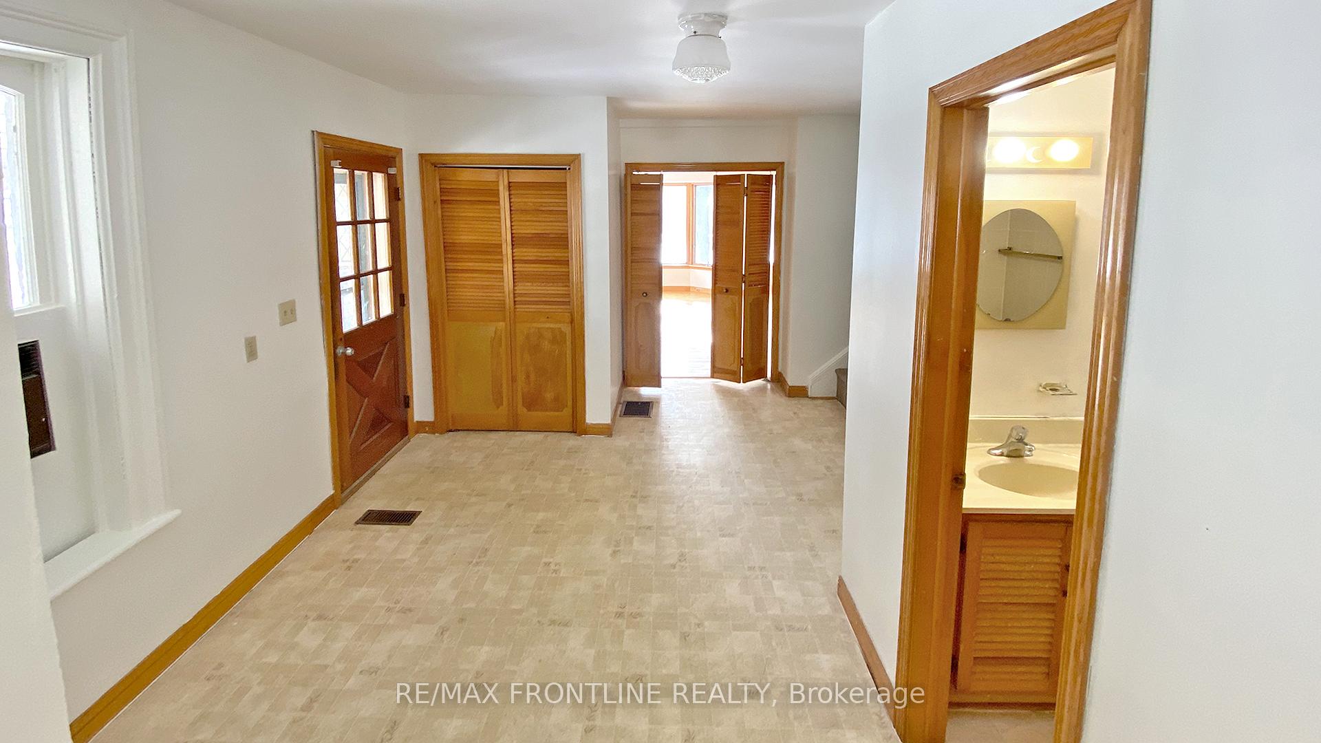 Photo 22 of 44 Drummond Street E, Perth — HOMEH