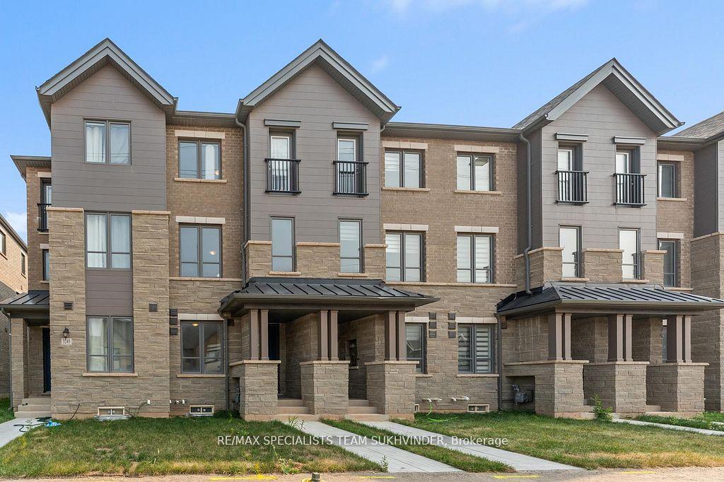 Photo 4 of 3243 Sixth Line, Oakville, Glenorchy — HOMEH