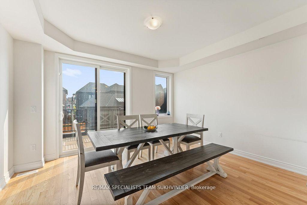 Photo 21 of 3243 Sixth Line, Oakville, Glenorchy — HOMEH