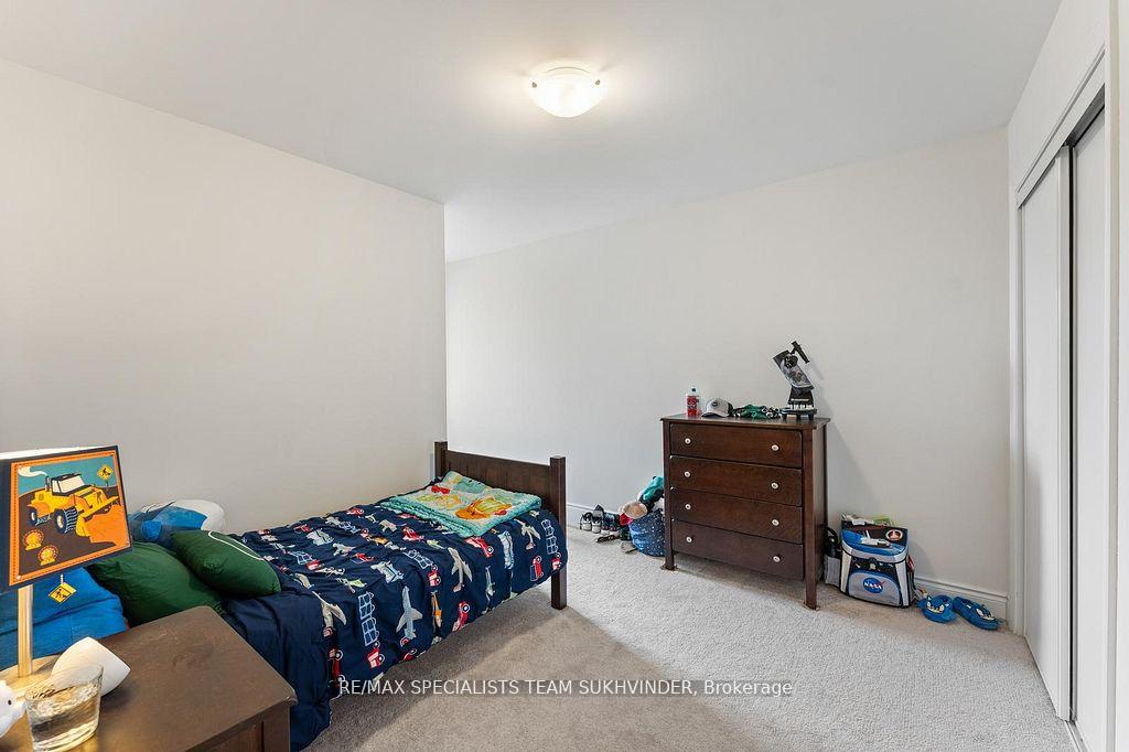 Photo 29 of 3243 Sixth Line, Oakville, Glenorchy — HOMEH