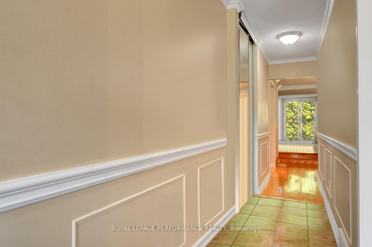 Photo 4 of 1815 Belval Crescent, Ottawa, Orleans/Sunridge — HOMEH