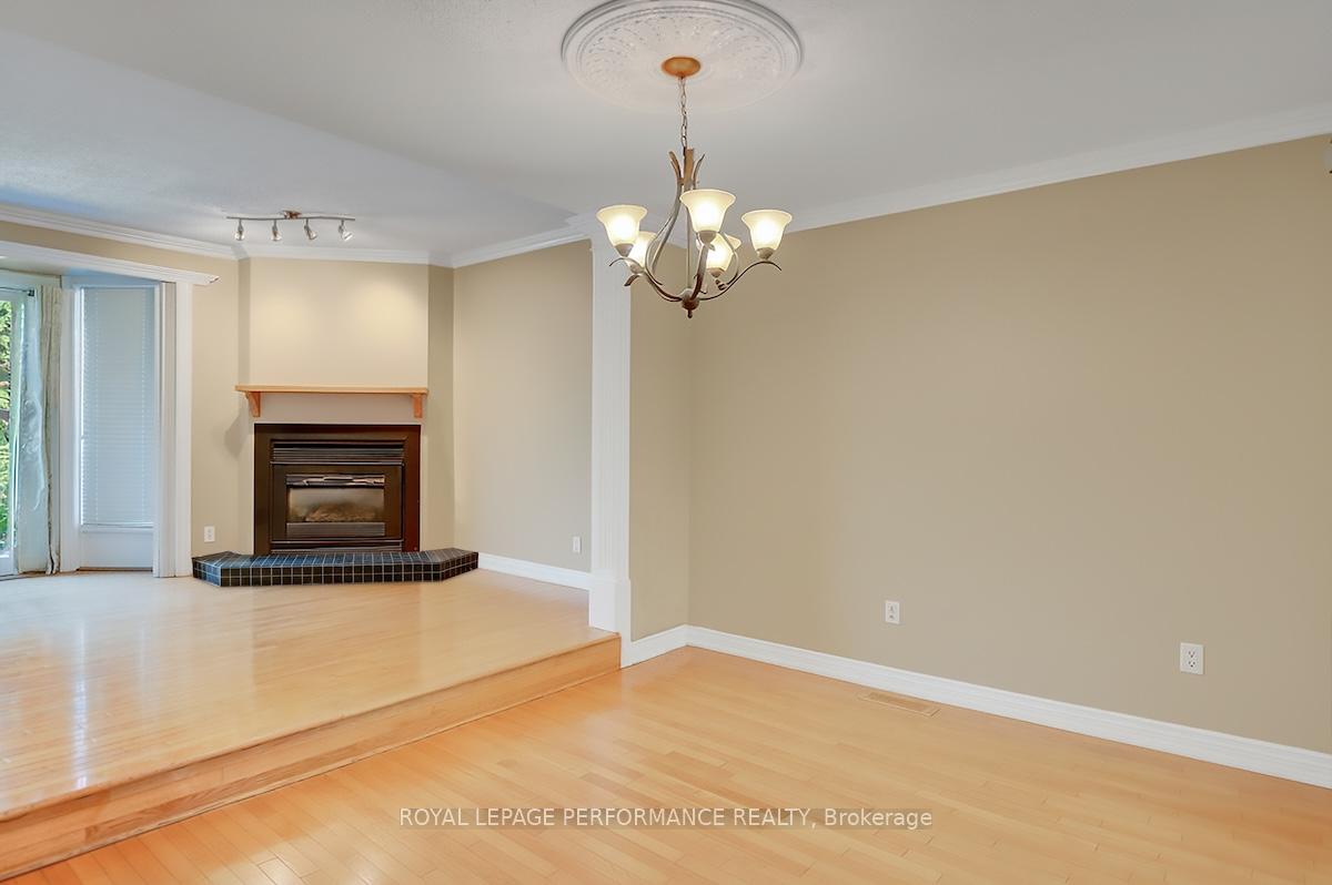Photo 12 of 1815 Belval Crescent, Ottawa, Orleans/Sunridge — HOMEH