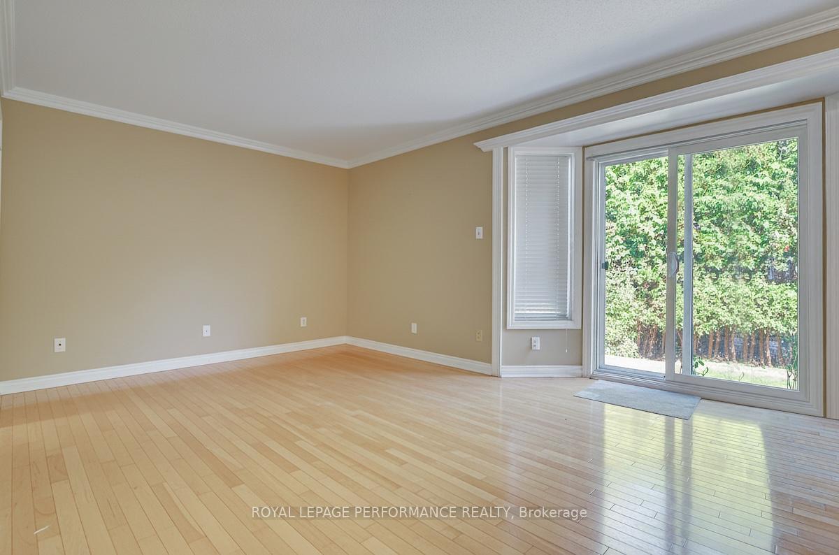 Photo 16 of 1815 Belval Crescent, Ottawa, Orleans/Sunridge — HOMEH