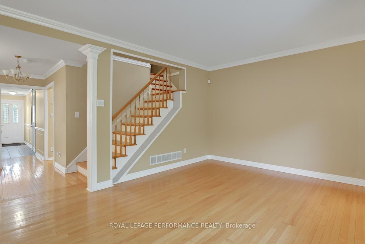 Photo 17 of 1815 Belval Crescent, Ottawa, Orleans/Sunridge — HOMEH