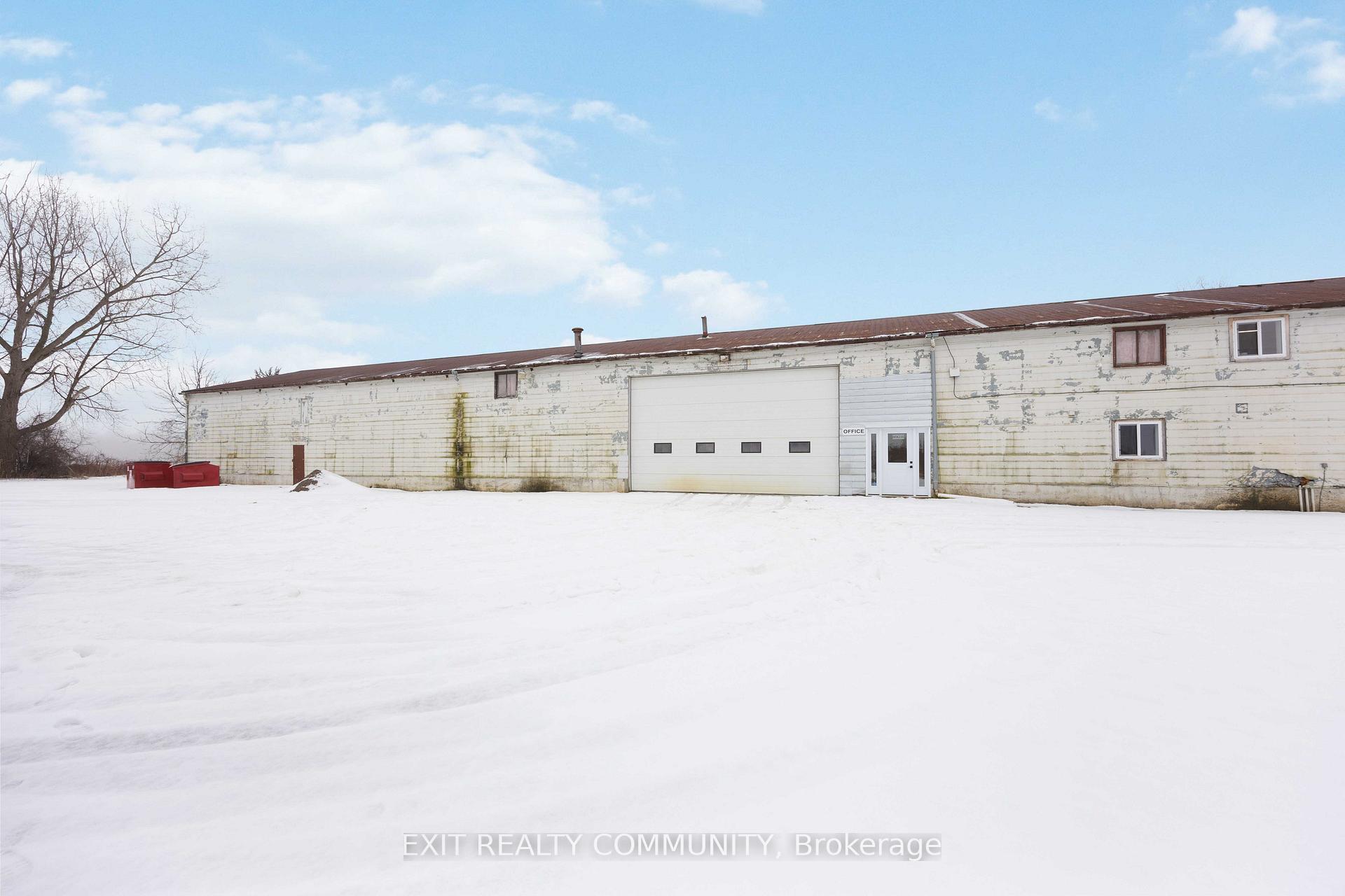 Photo 2 of 329 Parkhill Drive, North Middlesex, Rural North Middlesex — HOMEH