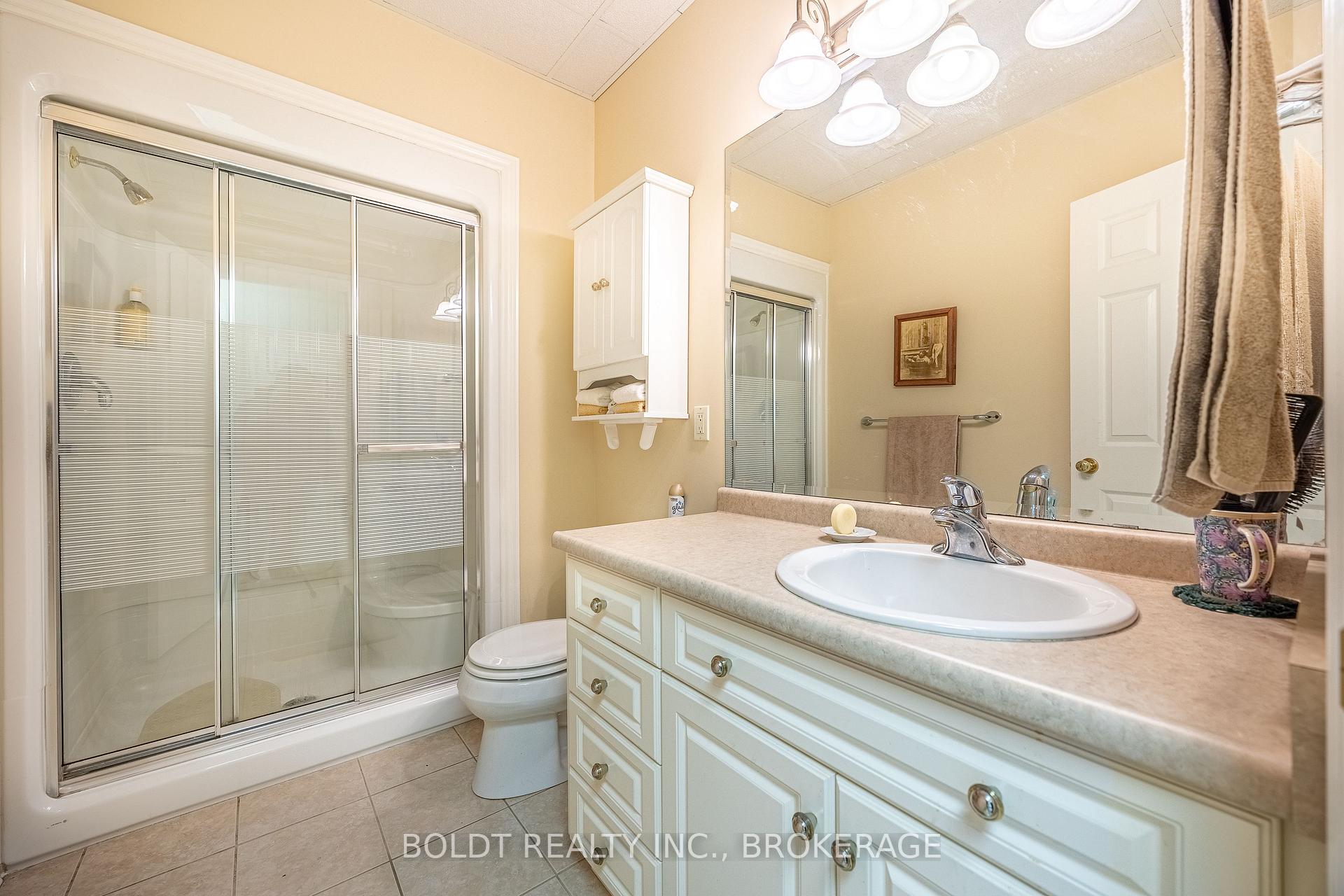 Photo 23 of 1625 Haist Road, Pelham, Fonthill — HOMEH