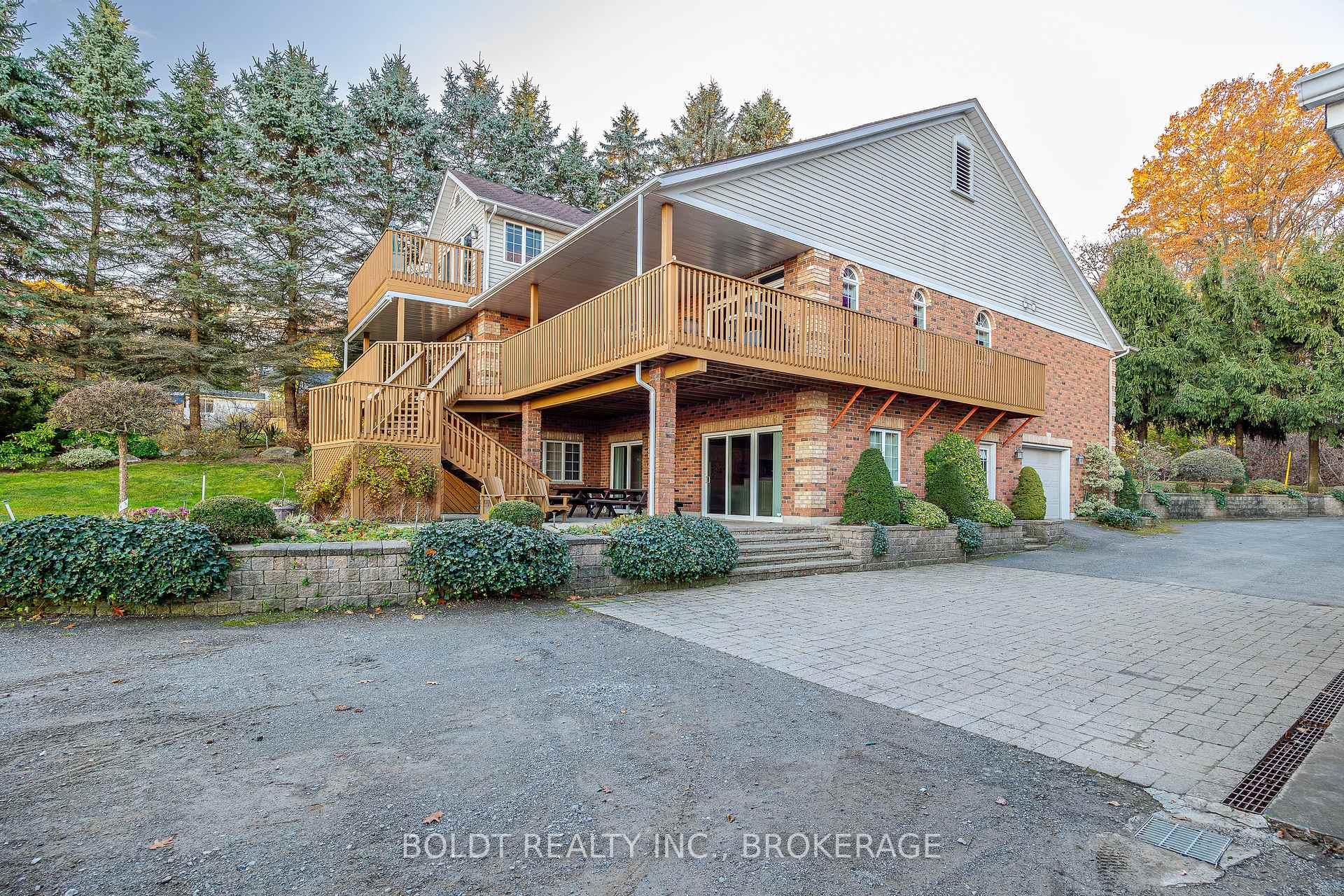 Photo 29 of 1625 Haist Road, Pelham, Fonthill — HOMEH