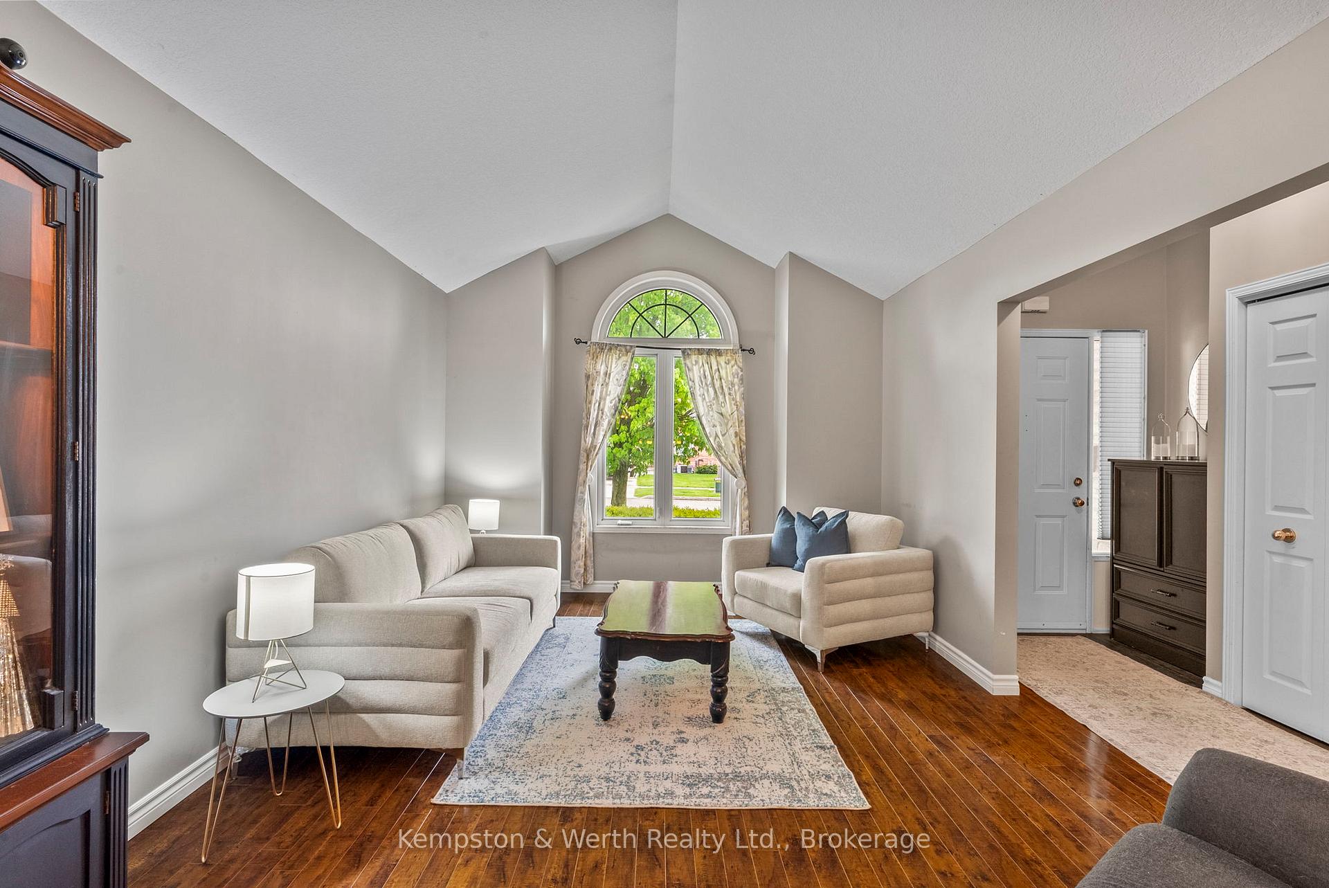 Photo 7 of 761 Scott Street W, North Perth, Listowel — HOMEH