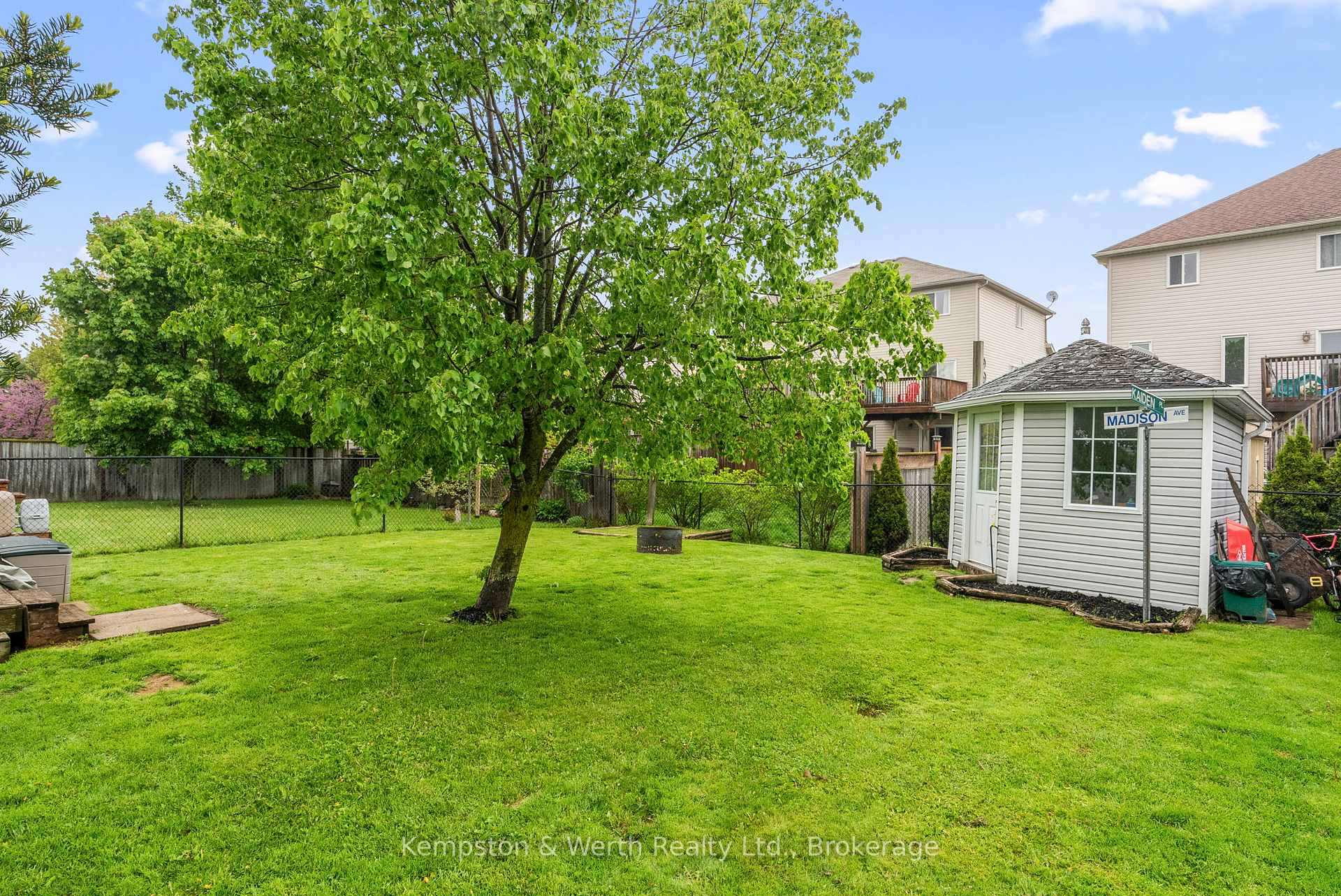 Photo 25 of 761 Scott Street W, North Perth, Listowel — HOMEH
