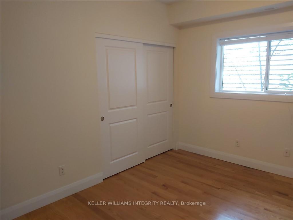 Photo 7 of Unit 2, 136 King George Street, Ottawa, Overbrook/Castle Heights — HOMEH