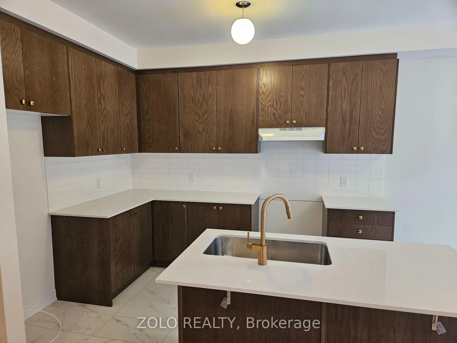 Photo 13 of 2059 Horace Duncan Crescent, Oshawa, Kedron — HOMEH