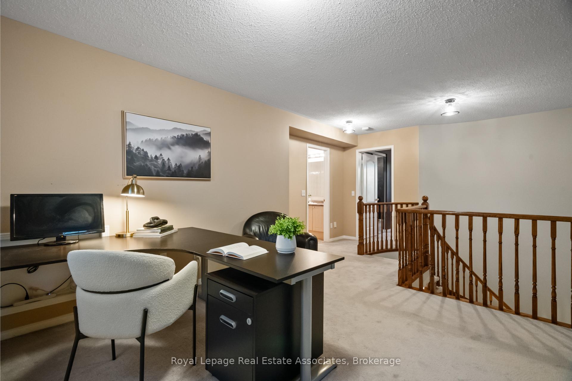 Photo 26 of 62 Pike Road, Oakville, River Oaks — HOMEH