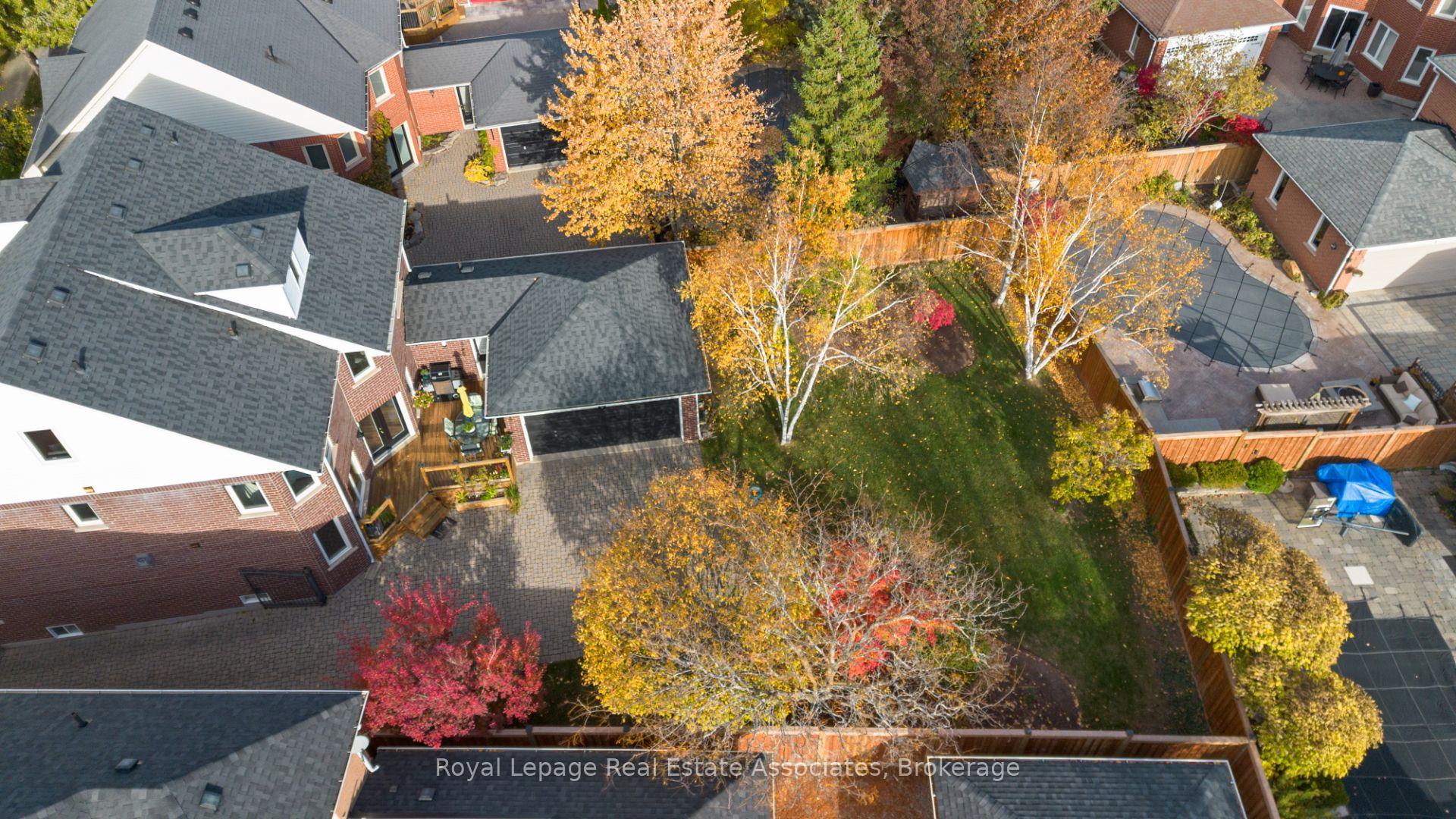 Photo 38 of 62 Pike Road, Oakville, River Oaks — HOMEH