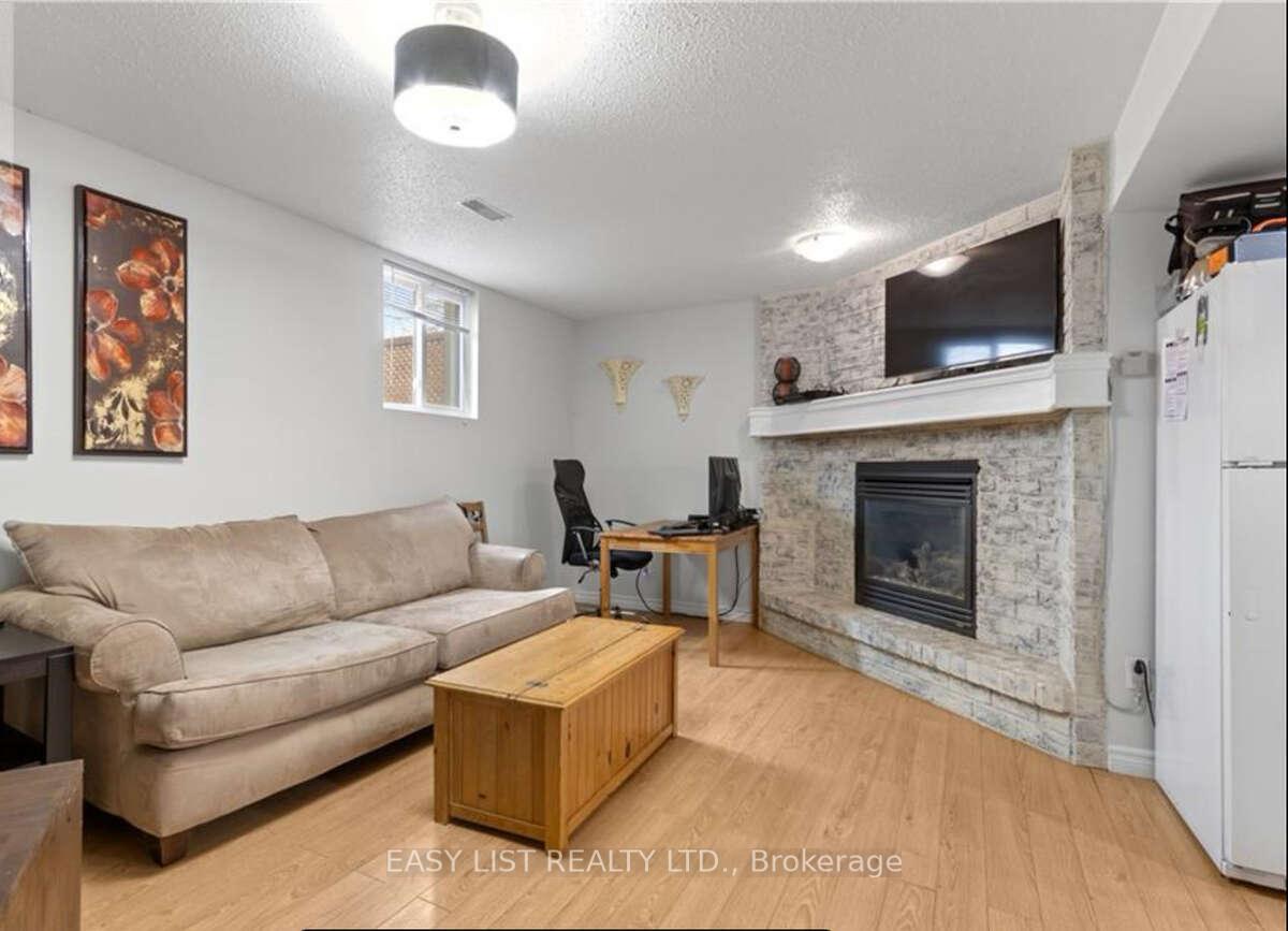 Photo 12 of 898 Plainview Place, Kingston, North of Taylor-Kidd Blvd — HOMEH