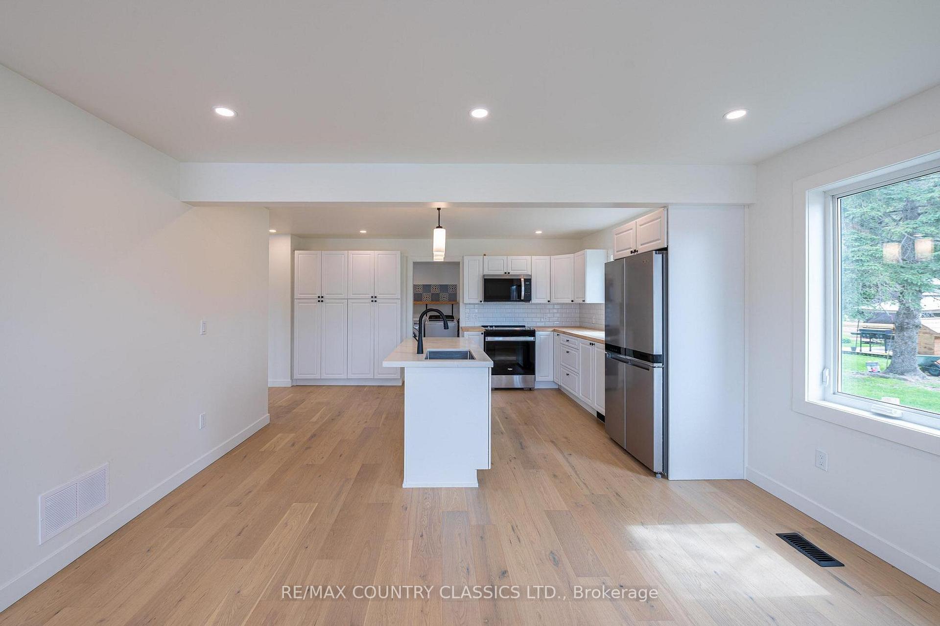 Photo 8 of 144 County Rd 504, North Kawartha — HOMEH
