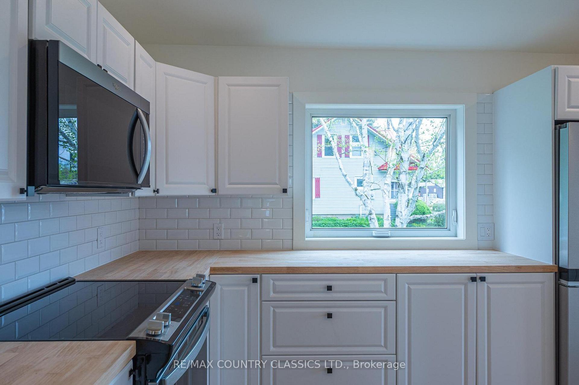 Photo 15 of 144 County Rd 504, North Kawartha — HOMEH