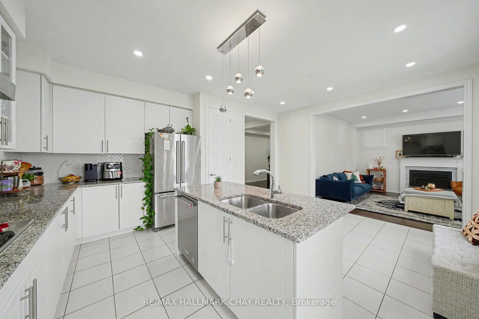 Photo 20 of 54 Gould Crescent, New Tecumseth, Tottenham — HOMEH