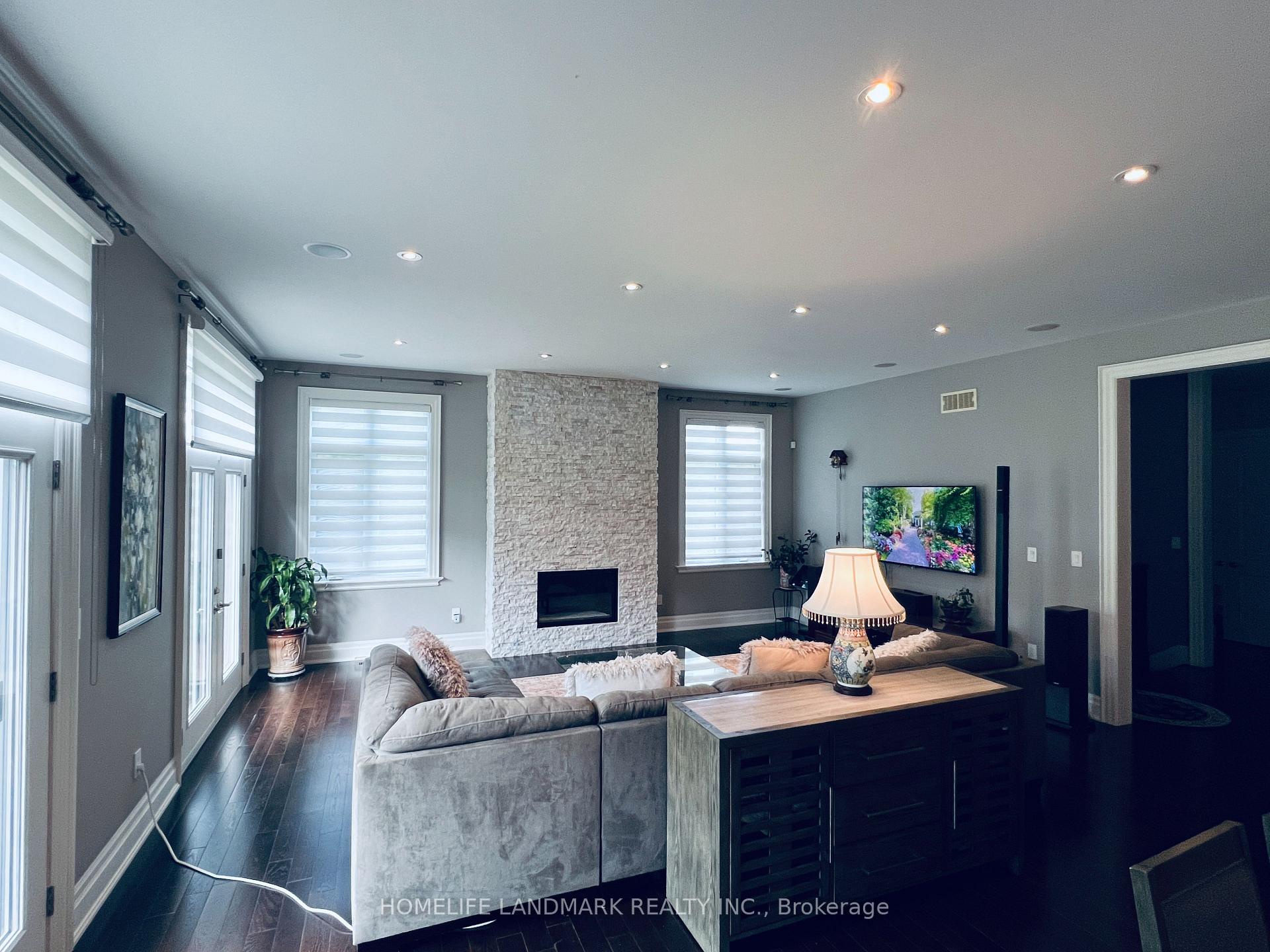 Photo 14 of 3308 Avery Boulevard, Niagara Falls, Lyons Creek — HOMEH
