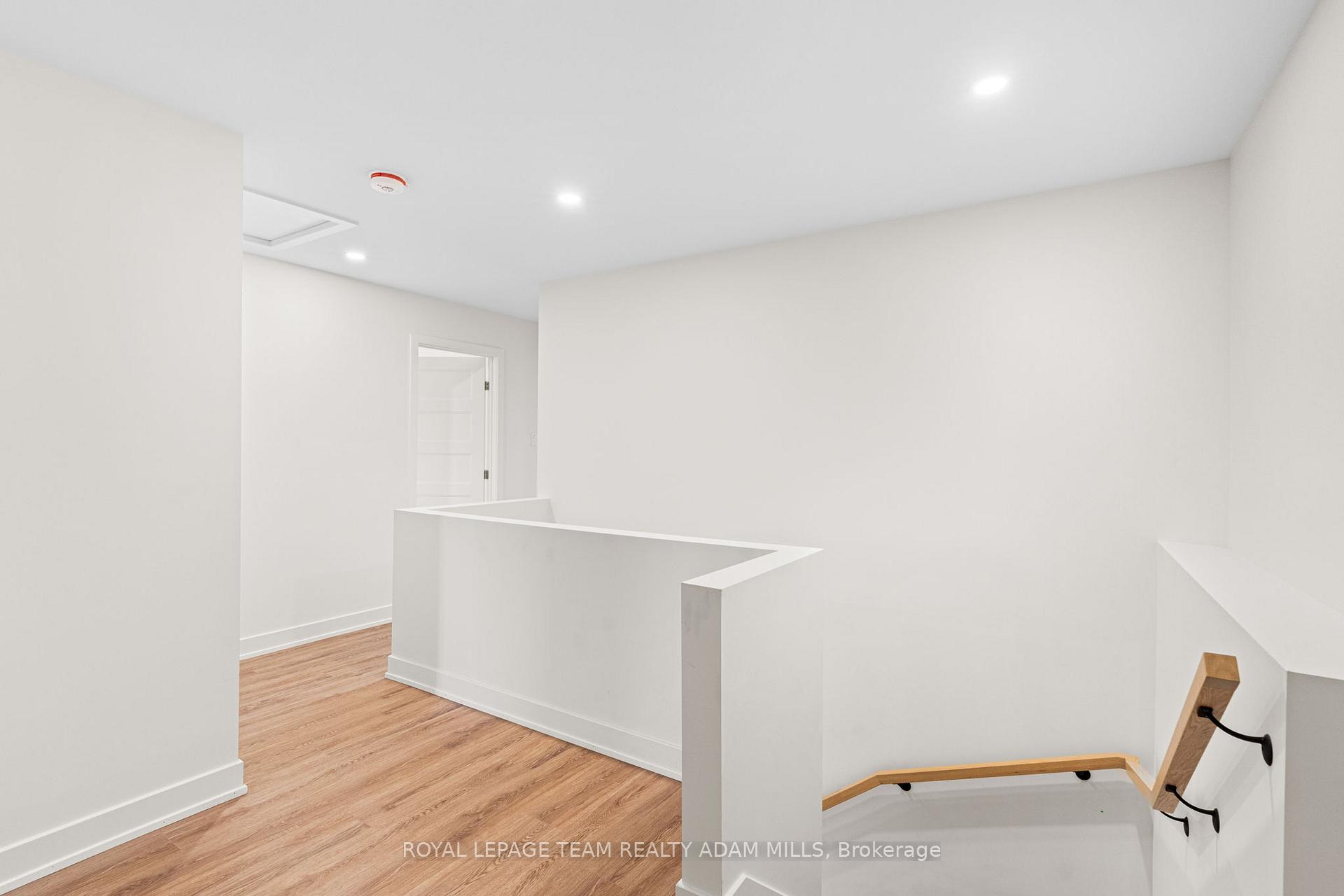 Photo 11 of Unit 1, 1696 Belcourt Boulevard, Ottawa, Chateauneuf — HOMEH