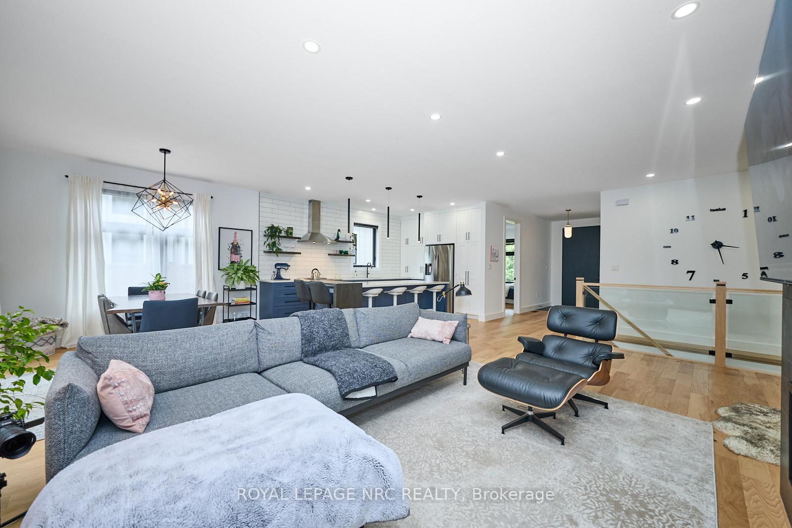 Photo 17 of 62 Bacon Lane, Pelham, Fonthill — HOMEH