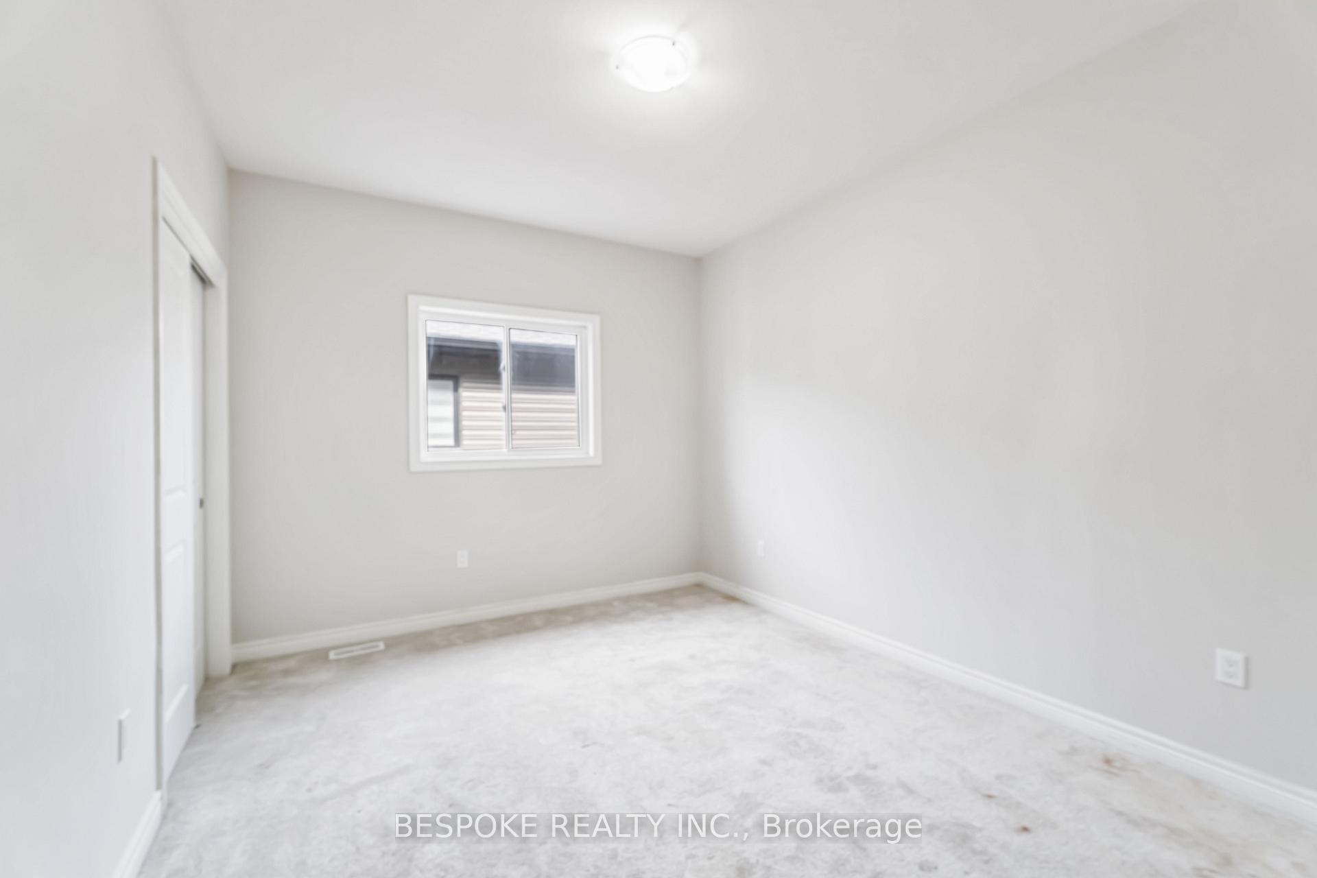 Photo 8 of 229 Walker Road, Pelham, Fonthill — HOMEH