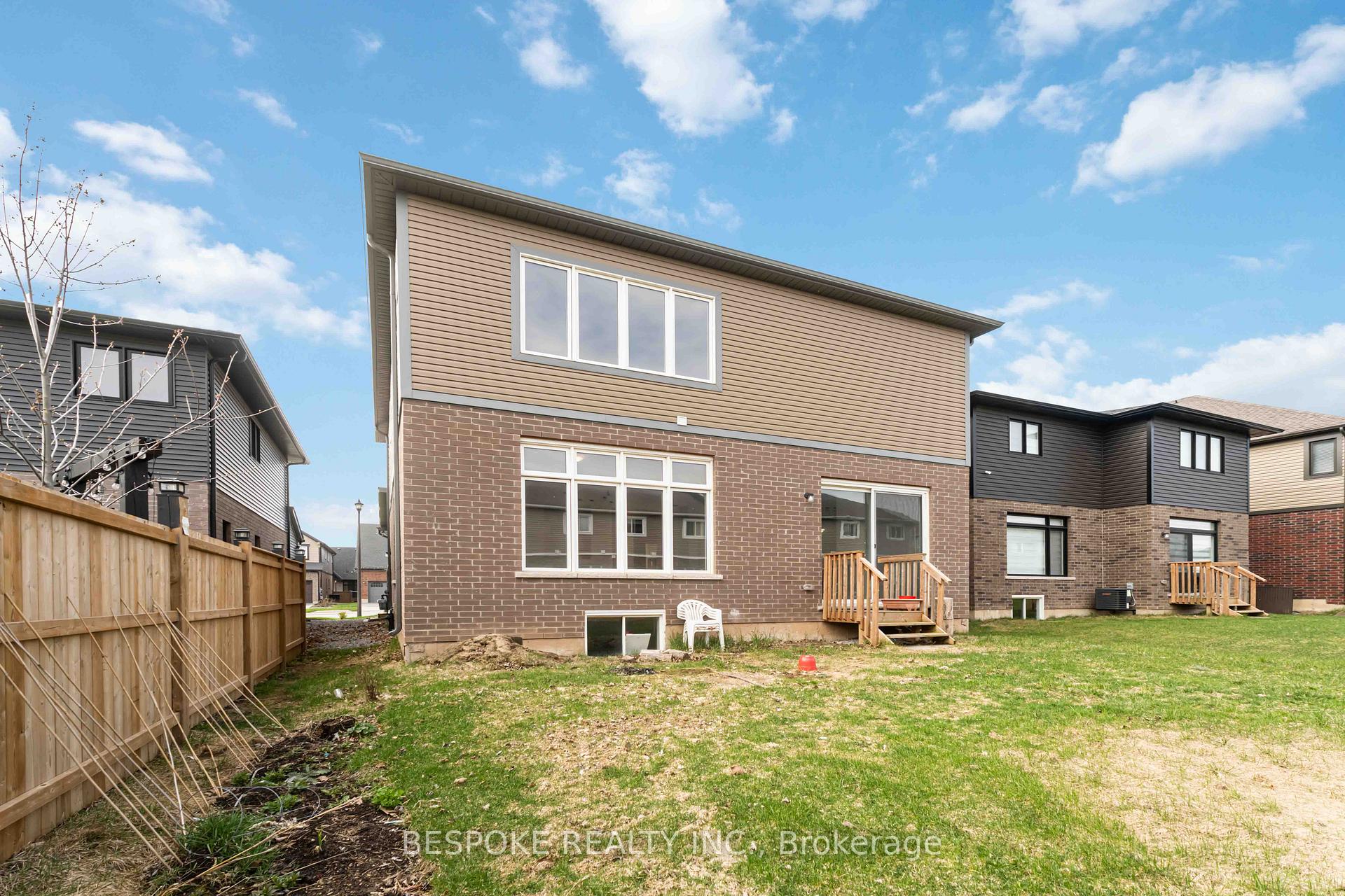 Photo 14 of 229 Walker Road, Pelham, Fonthill — HOMEH