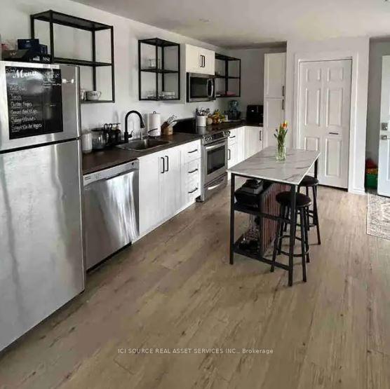 Photo 1 of Unit Upper, 145 Main Street N, Norfolk, Waterford — HOMEH