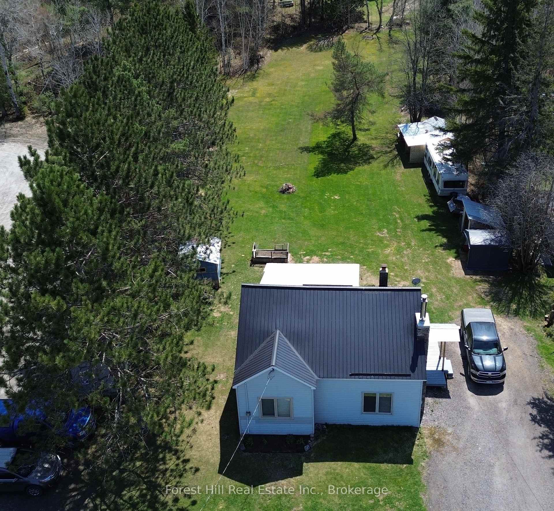 Photo 1 of 10709 522 Highway, Parry Sound Remote Area, Arnstein — HOMEH