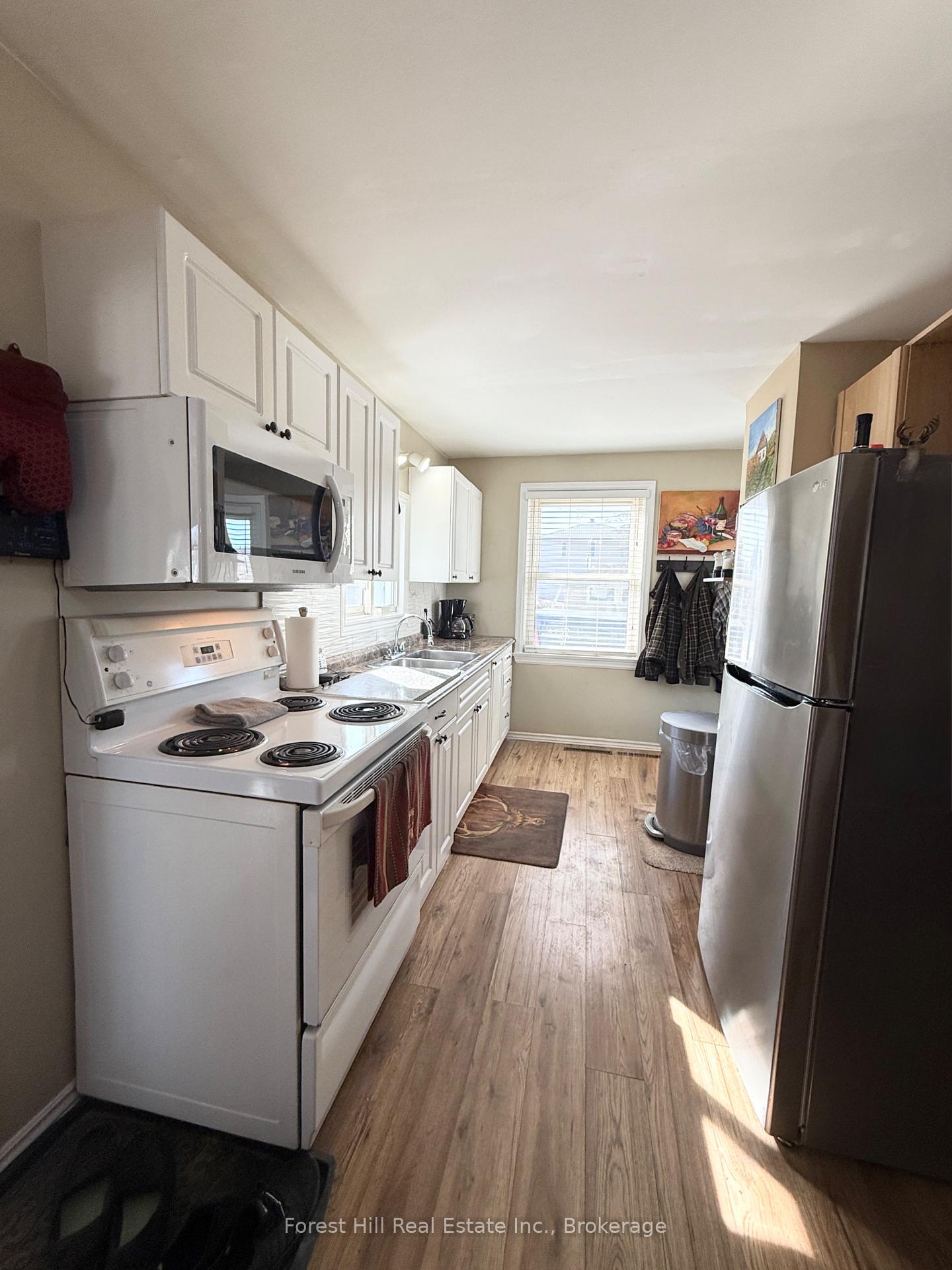 Photo 19 of 10709 522 Highway, Parry Sound Remote Area, Arnstein — HOMEH