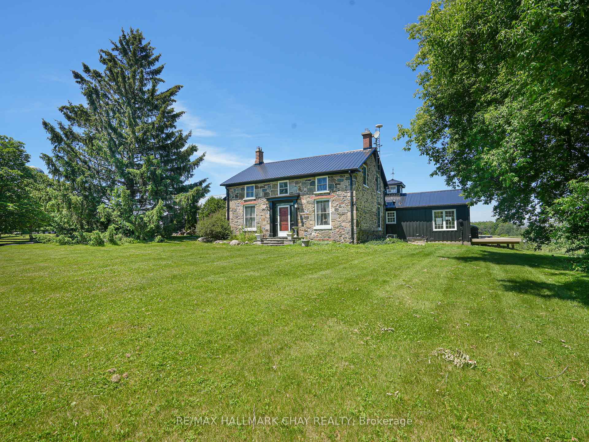 Photo 6 of 528375 5th Side Road, Mulmur, Rural Mulmur — HOMEH