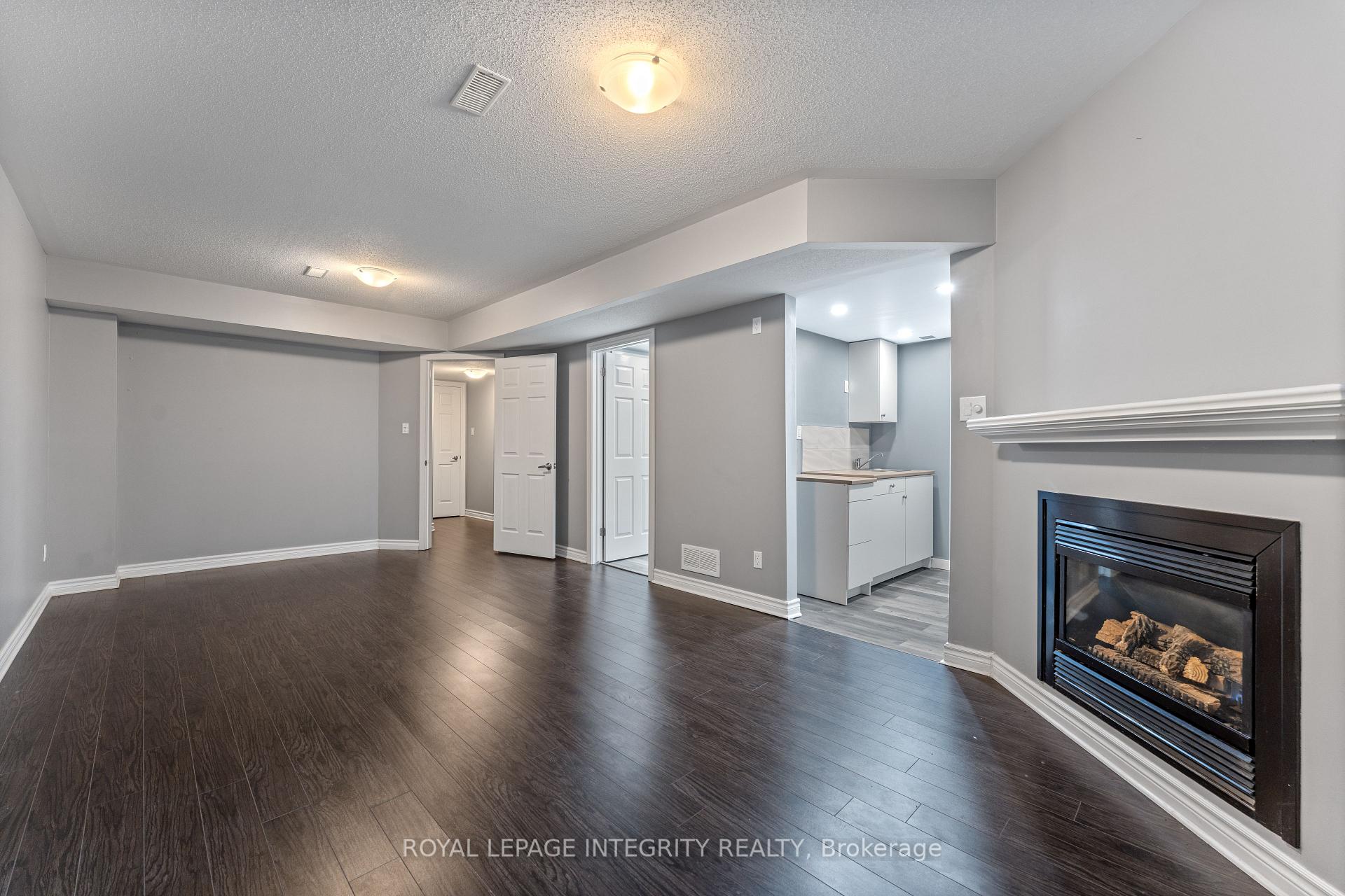 Photo 8 of 6308 Sablewood Place, Ottawa, Chapel Hill — HOMEH