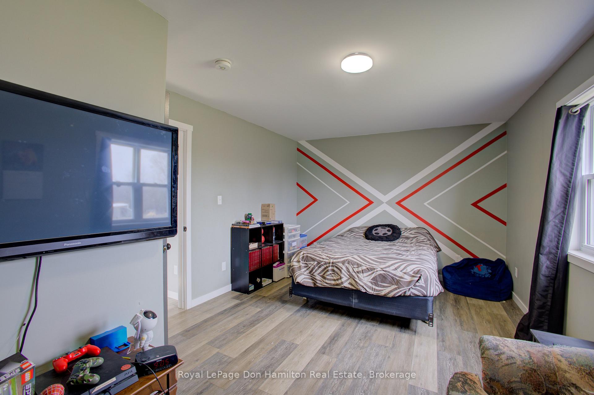 Photo 26 of 336 Turnberry Street, North Huron, Wingham — HOMEH